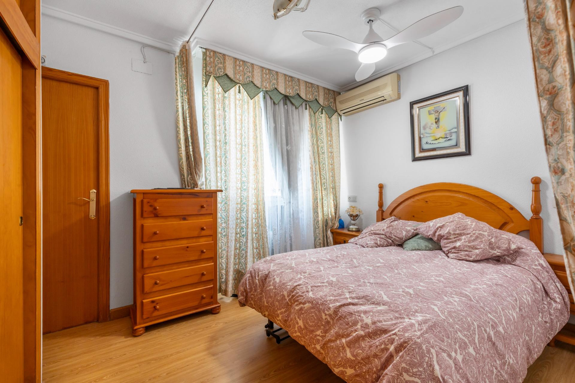 Resale - 1. Apartment / flat - Torrevieja - Costa Blanca South