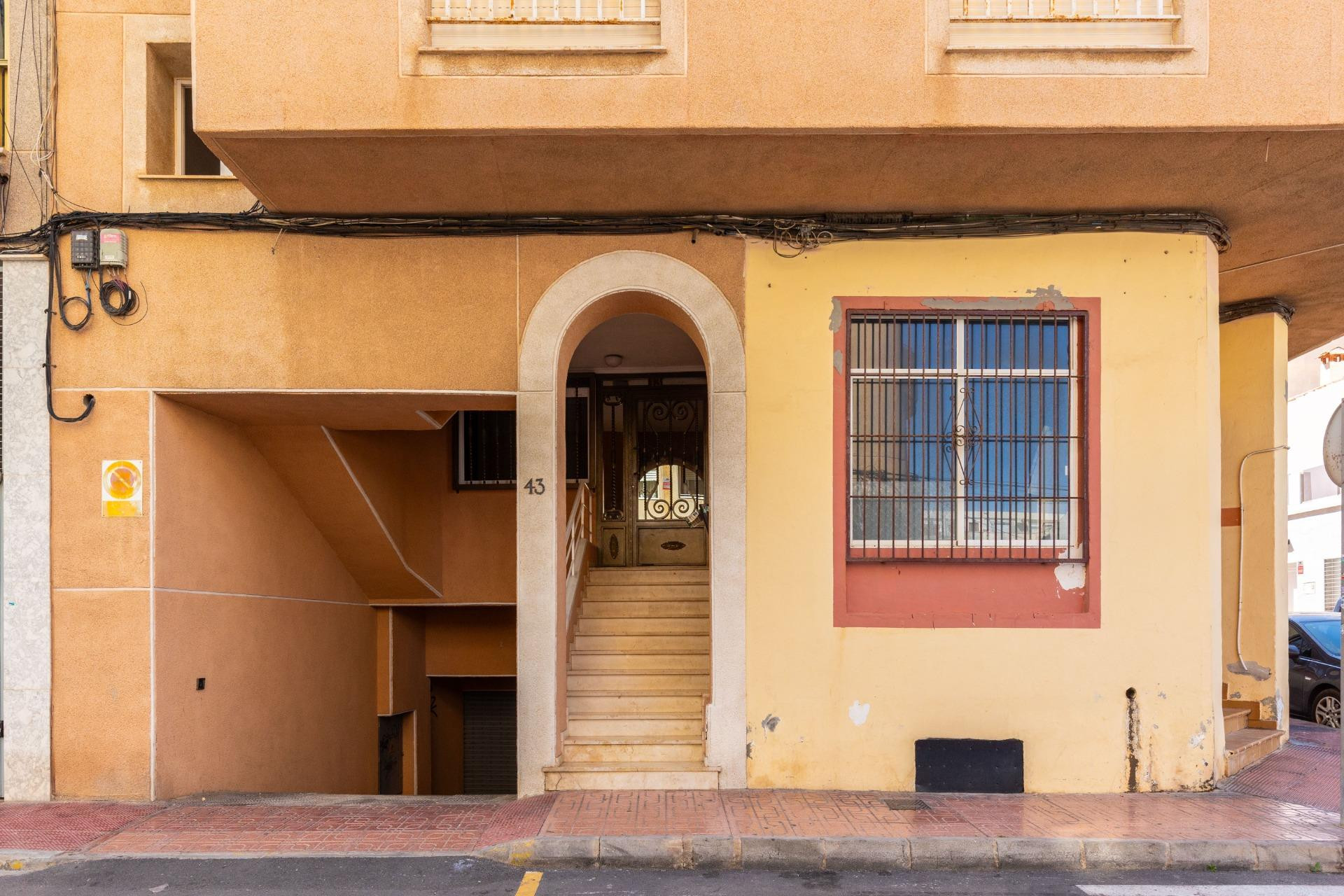 Resale - 1. Apartment / flat - Torrevieja - Costa Blanca South