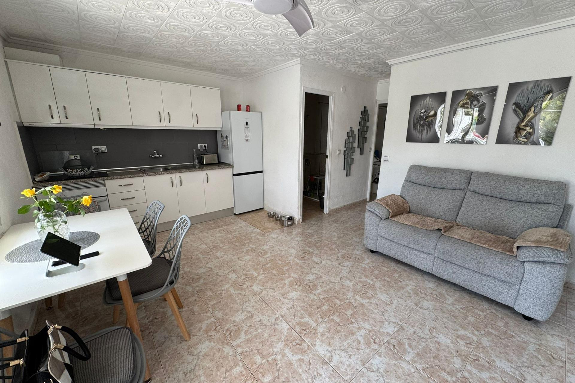 Resale - 1. Apartment / flat - Torrevieja - Costa Blanca South
