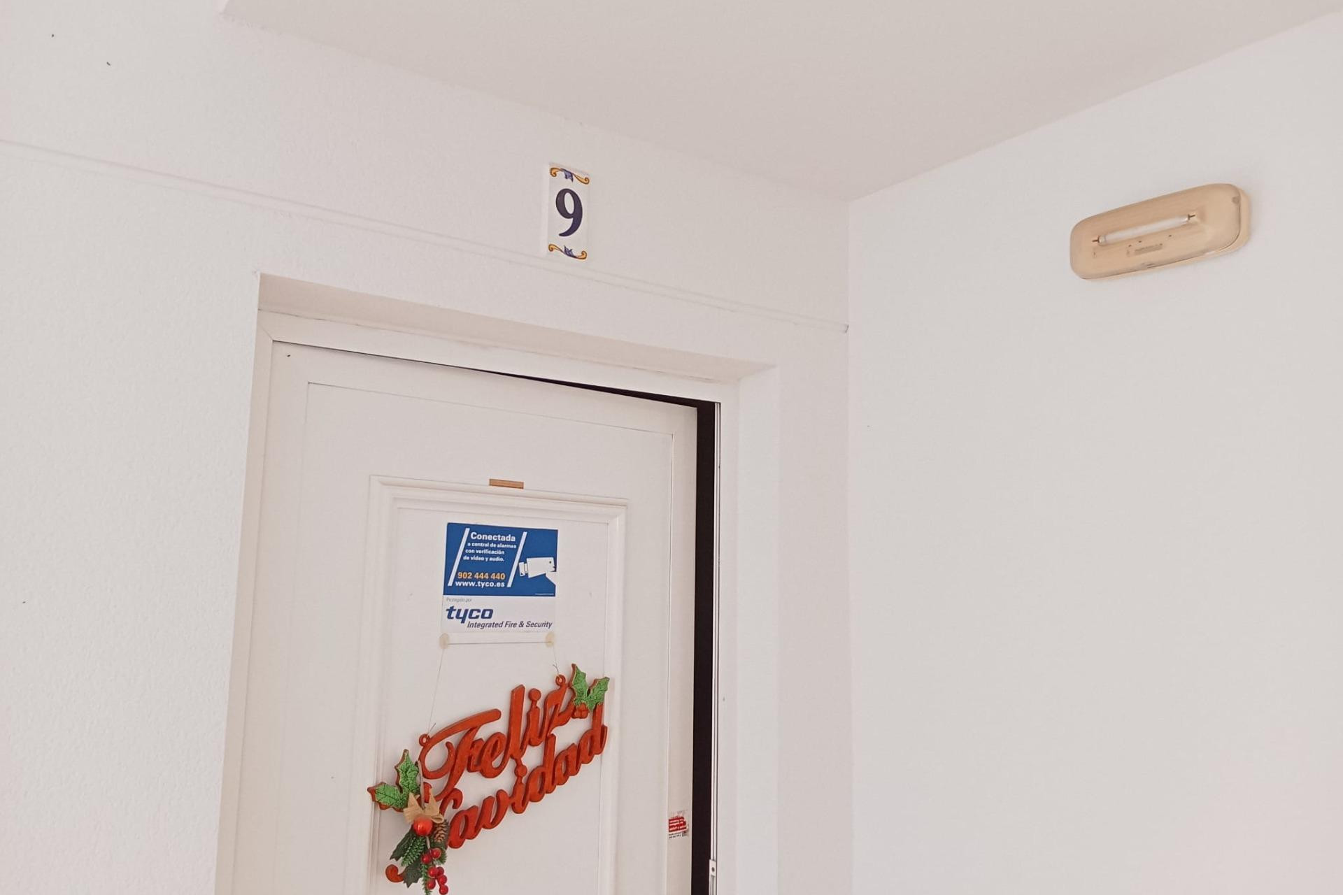 Resale - 1. Apartment / flat - Torrevieja - Costa Blanca South