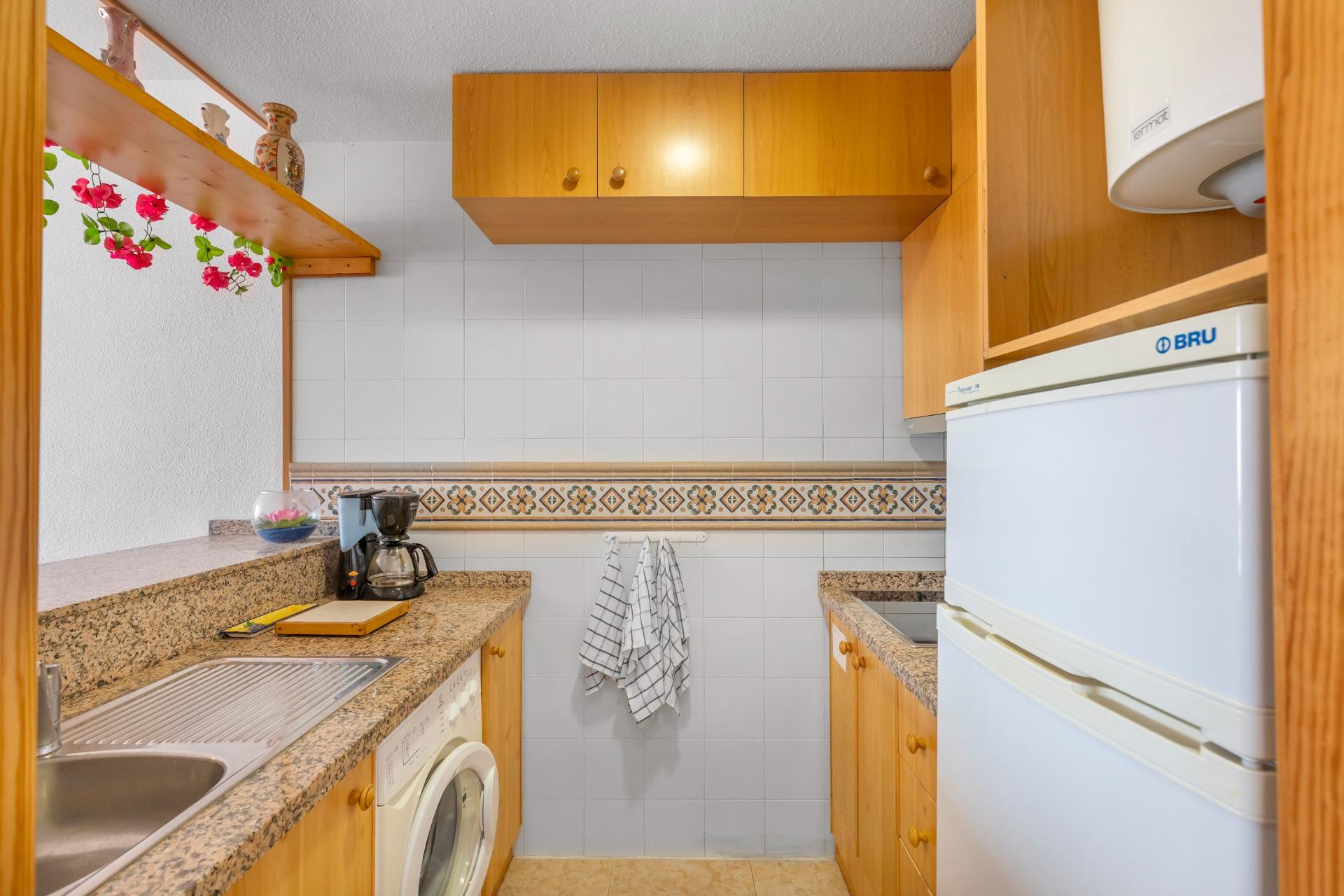 Resale - 1. Apartment / flat - Torrevieja - Costa Blanca South