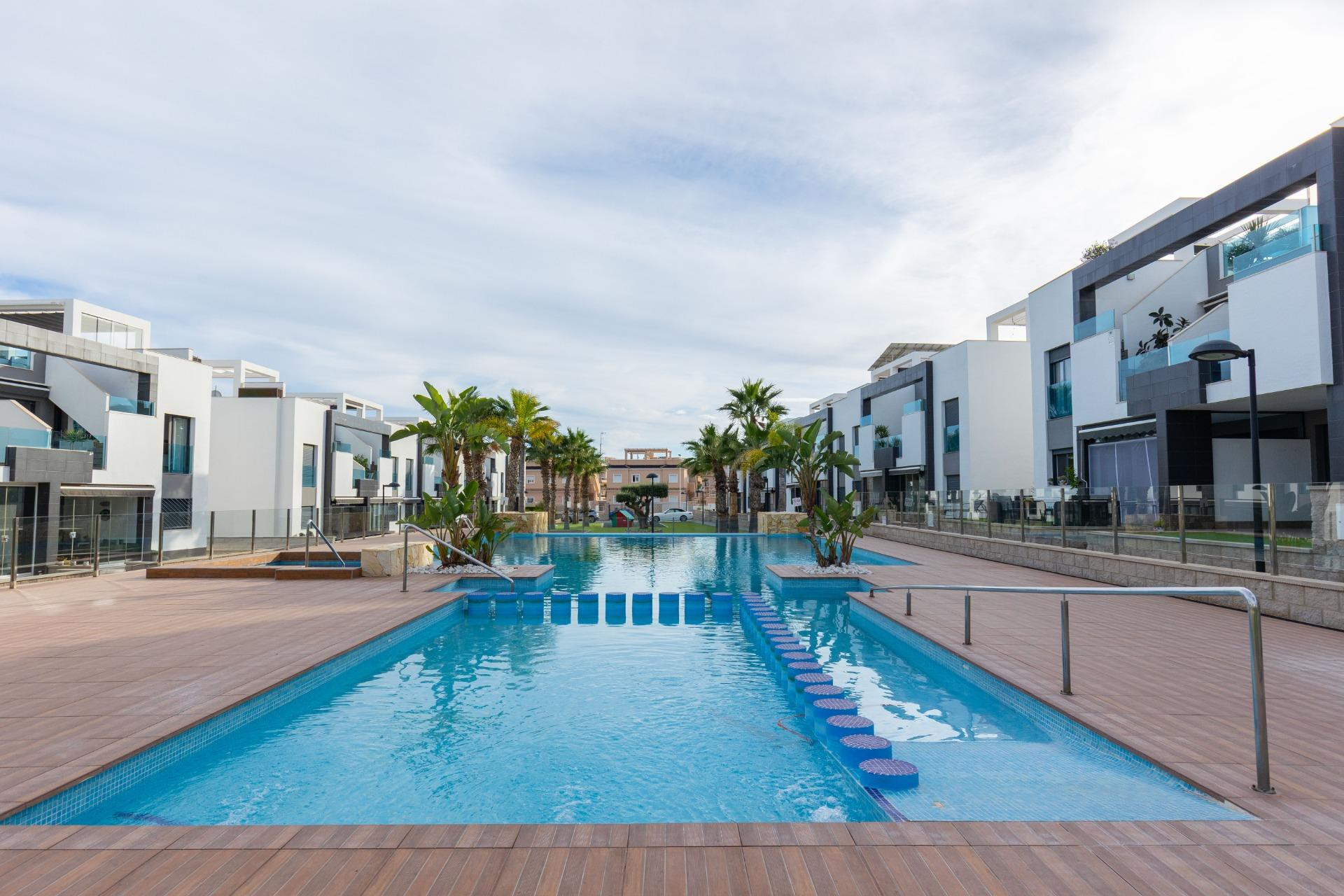 Resale - 1. Apartment / flat - Torrevieja - Costa Blanca South