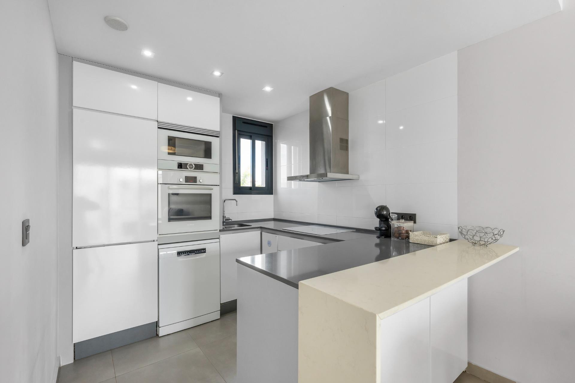 Resale - 1. Apartment / flat - Torrevieja - Costa Blanca South