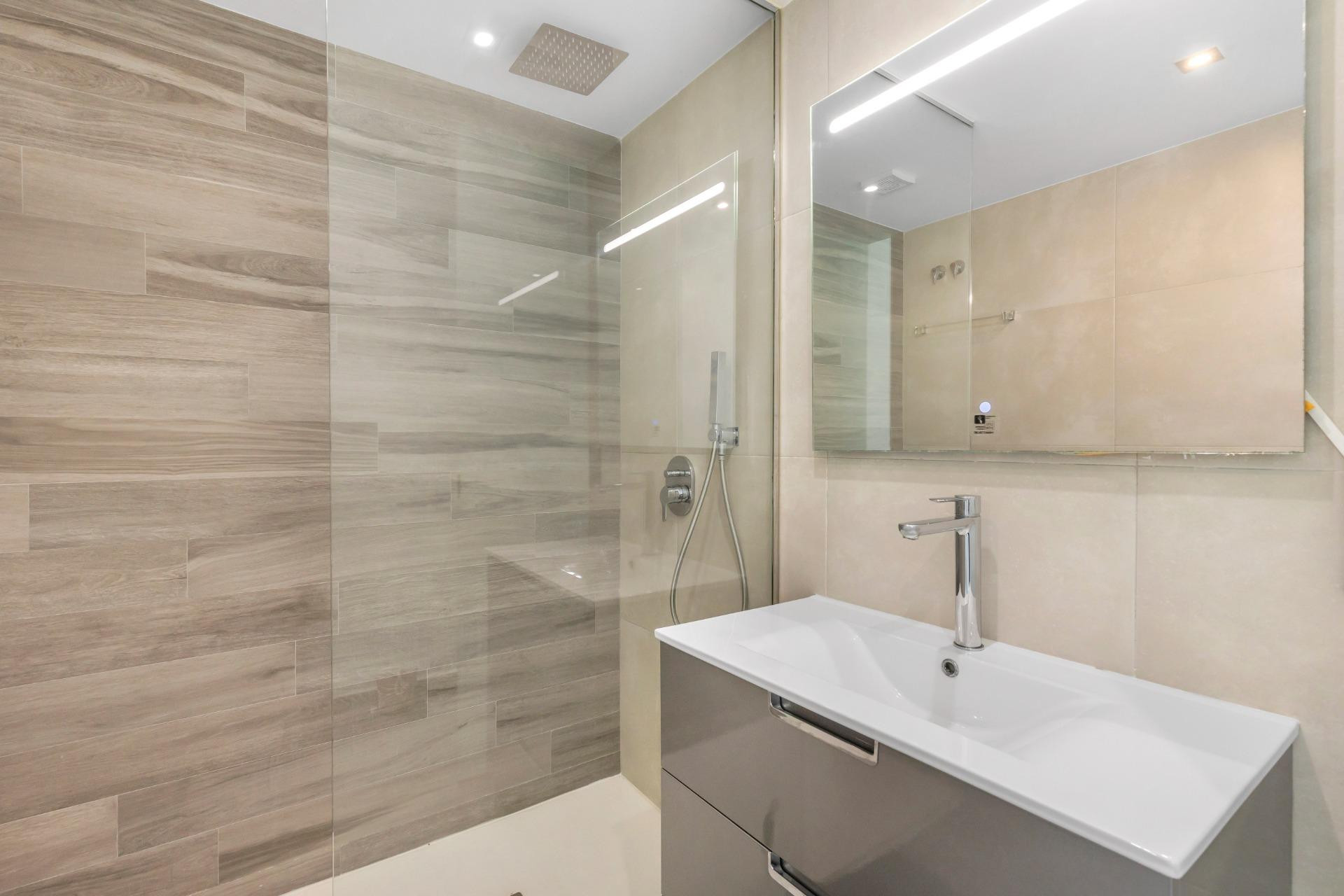 Resale - 1. Apartment / flat - Torrevieja - Costa Blanca South