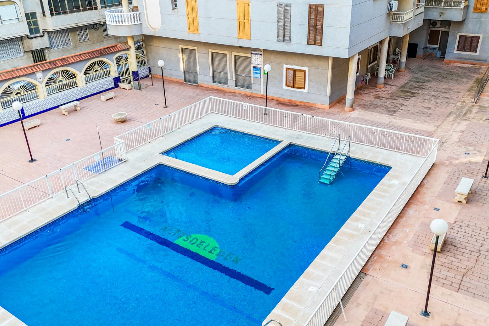 Resale - 1. Apartment / flat - Torrevieja - Costa Blanca South