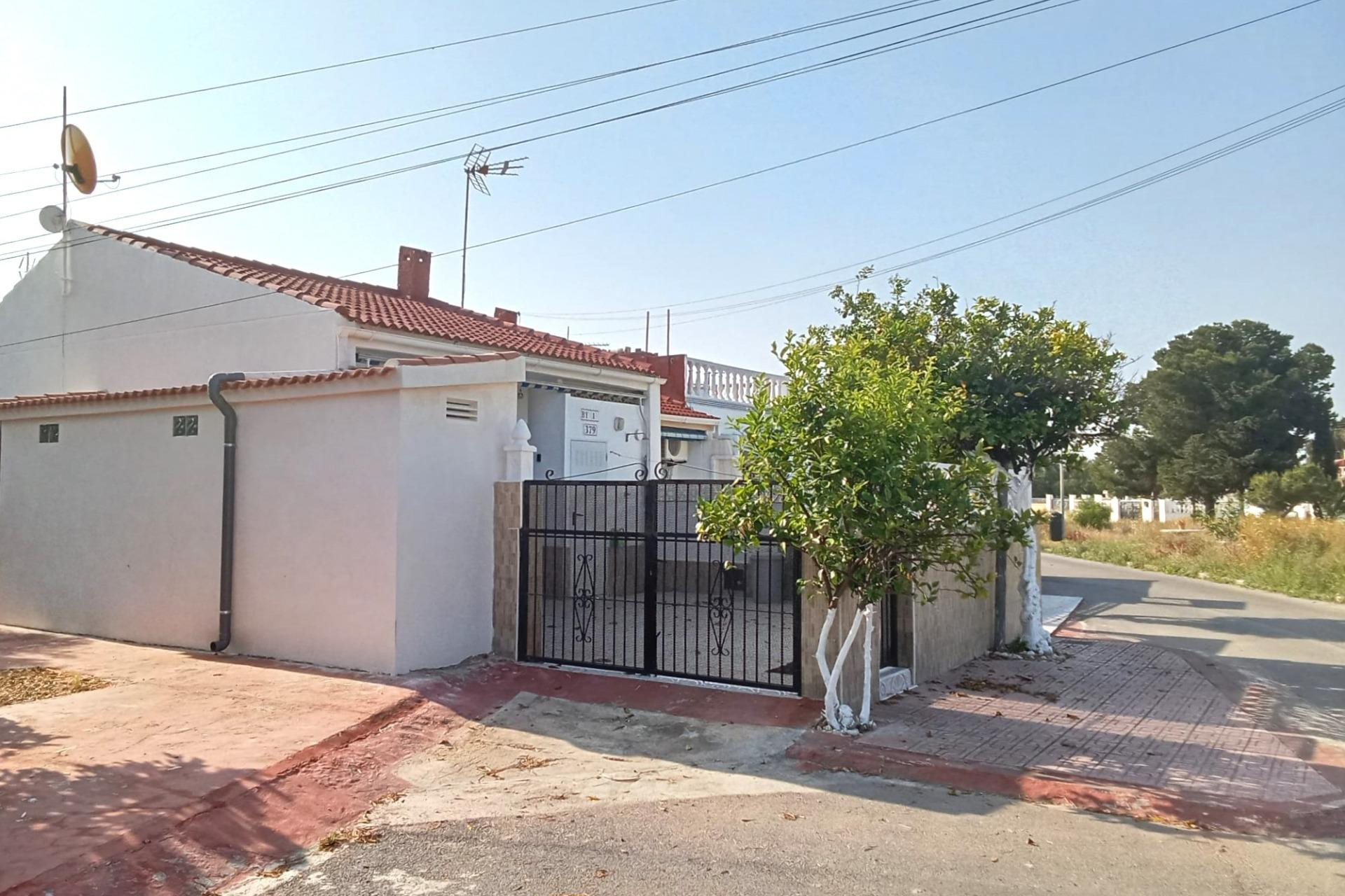 Resale - 1. Apartment / flat - Torrevieja - Costa Blanca South