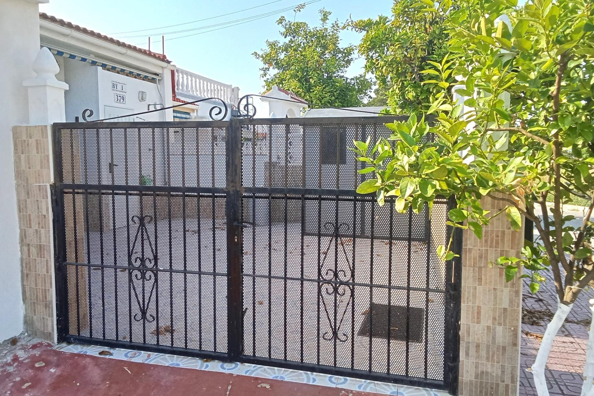 Resale - 1. Apartment / flat - Torrevieja - Costa Blanca South