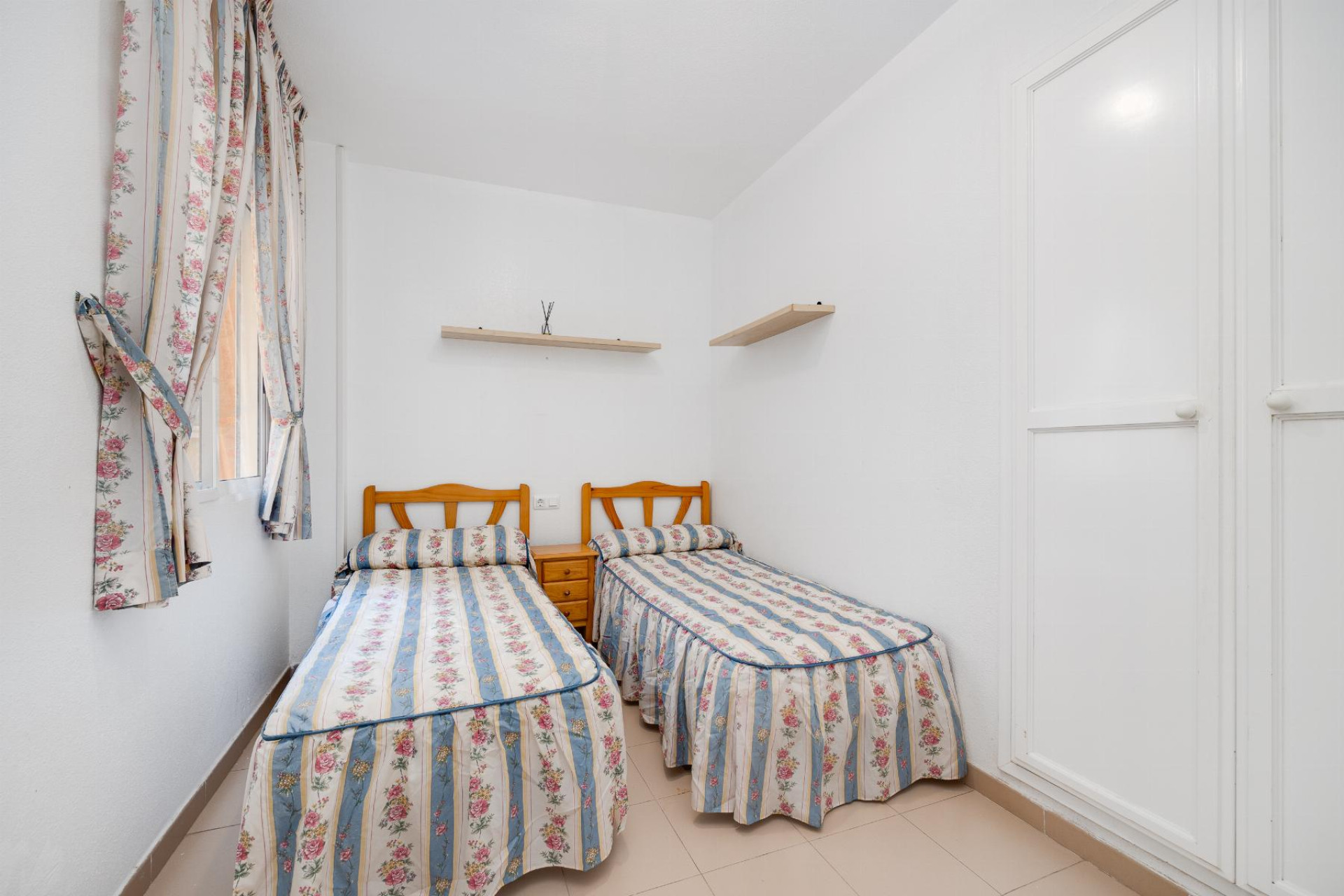 Resale - 1. Apartment / flat - Torrevieja - Costa Blanca South