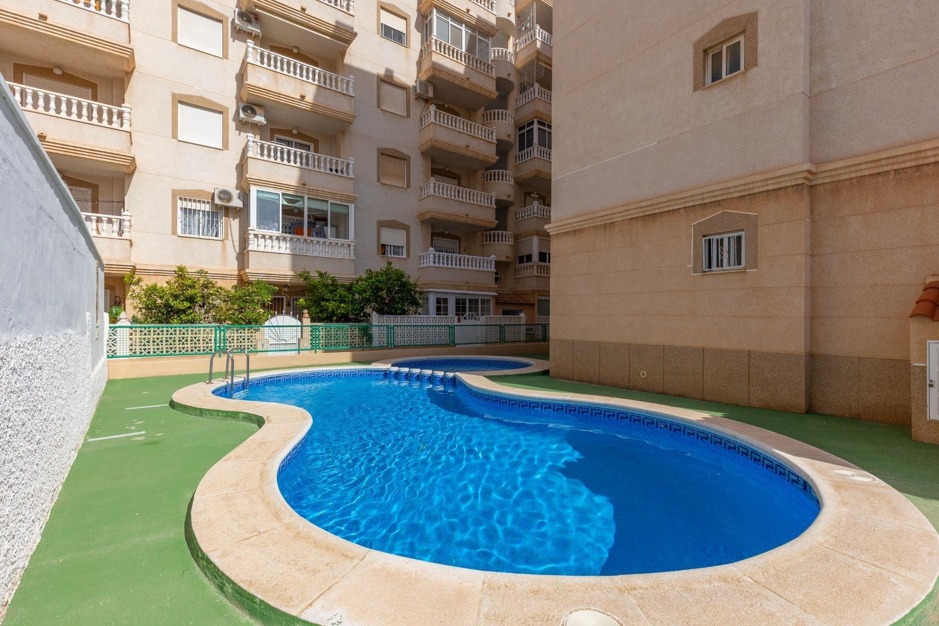 Resale - 1. Apartment / flat - Torrevieja - Costa Blanca South