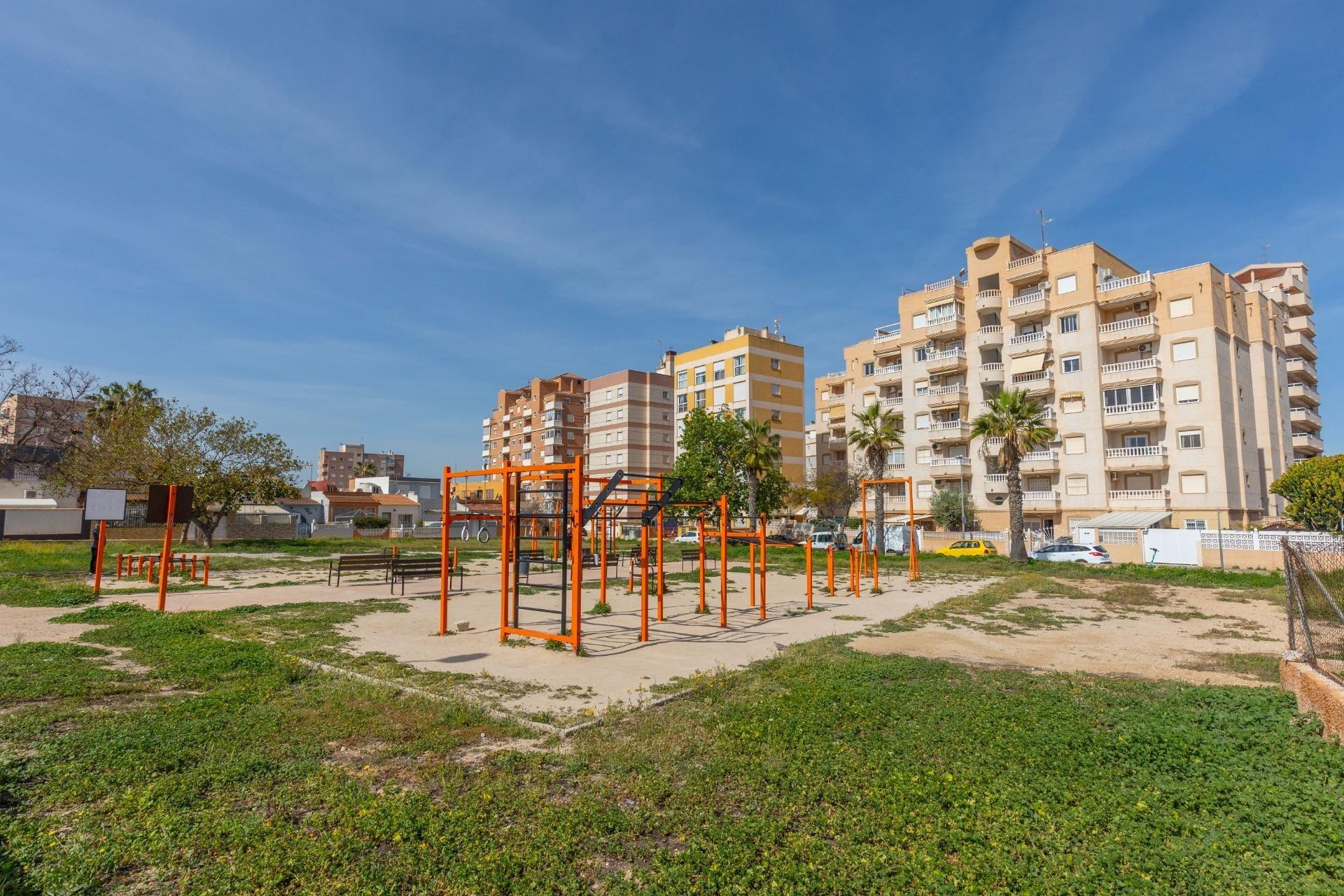 Resale - 1. Apartment / flat - Torrevieja - Costa Blanca South