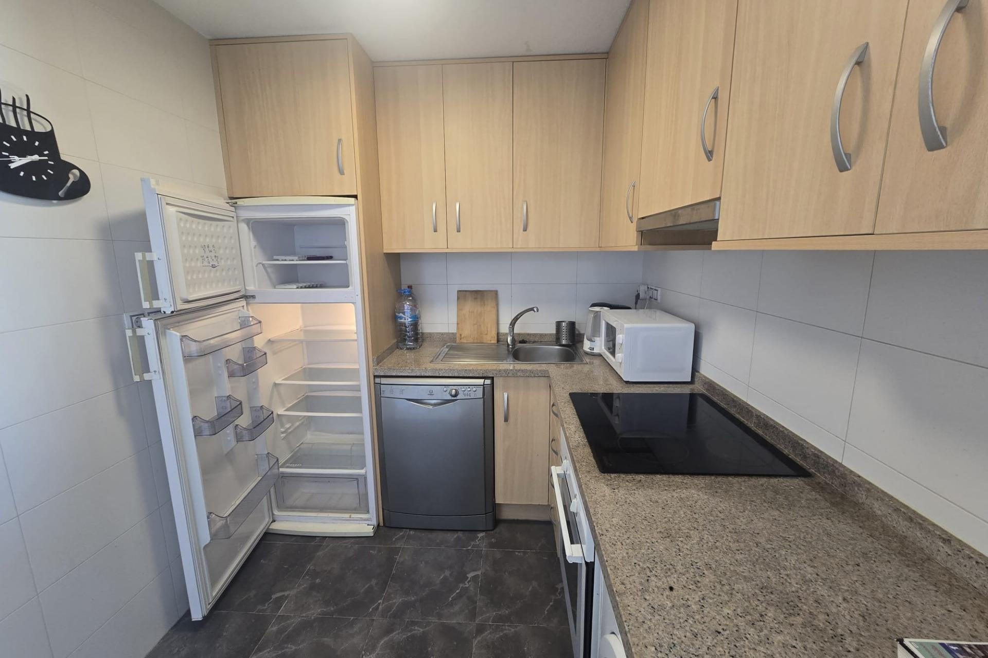 Resale - 1. Apartment / flat - Torrevieja - Costa Blanca South