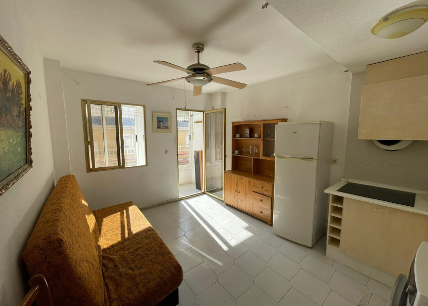 Resale - 1. Apartment / flat - Torrevieja - Costa Blanca South