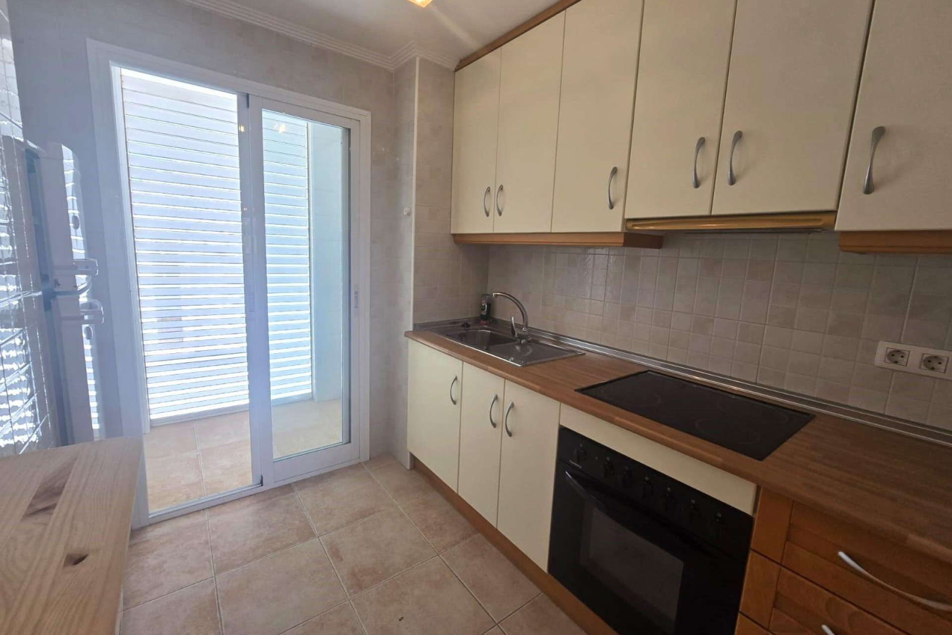 Resale - 1. Apartment / flat - Torrevieja - Costa Blanca South
