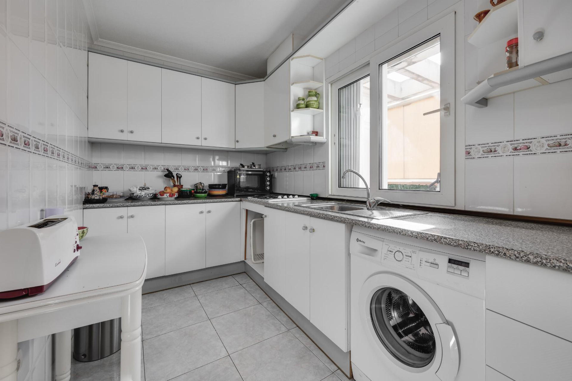 Resale - 1. Apartment / flat - Torrevieja - Costa Blanca South