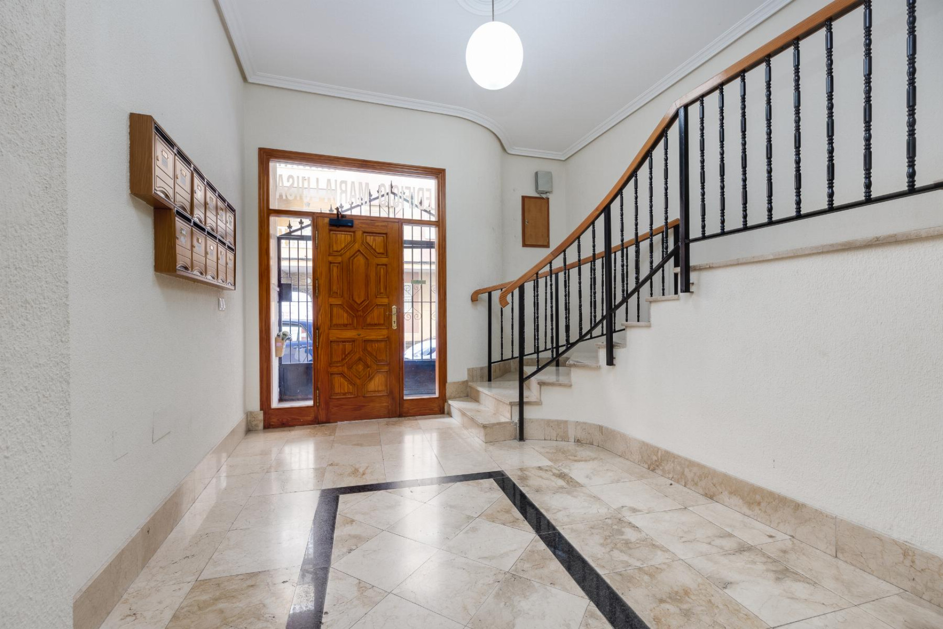 Resale - 1. Apartment / flat - Torrevieja - Costa Blanca South