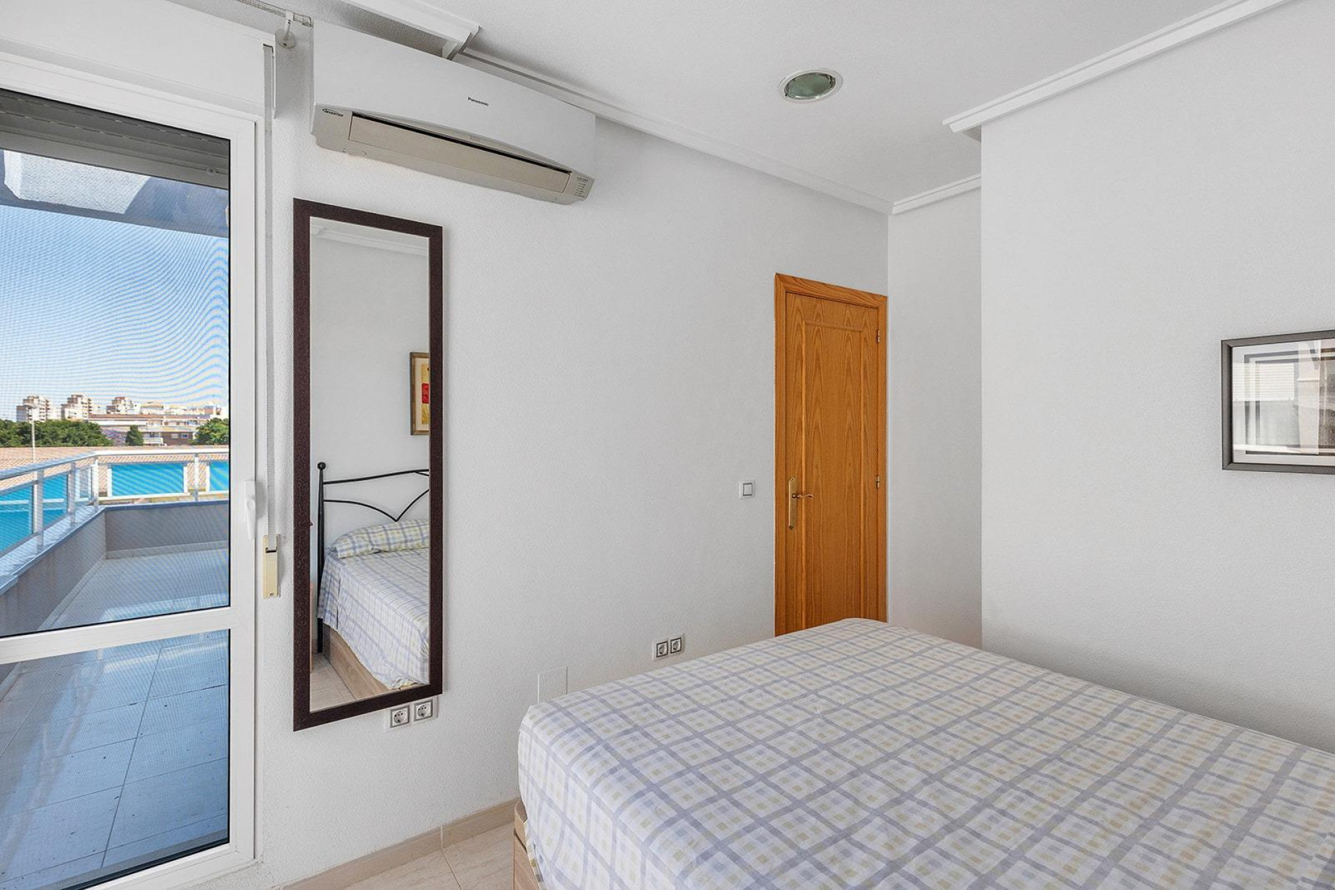 Resale - 1. Apartment / flat - Torrevieja - Costa Blanca South
