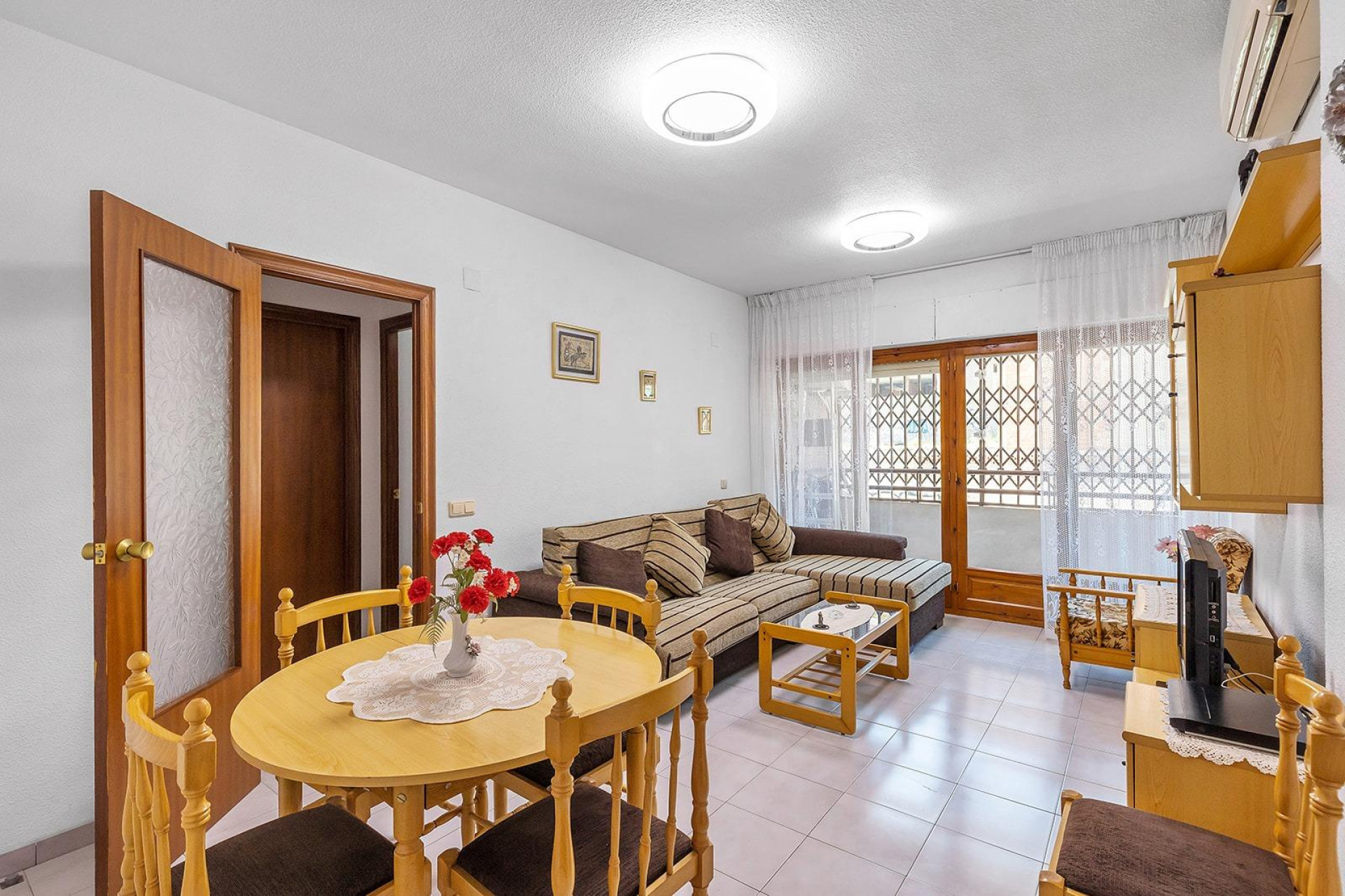 Resale - 1. Apartment / flat - Torrevieja - Costa Blanca South