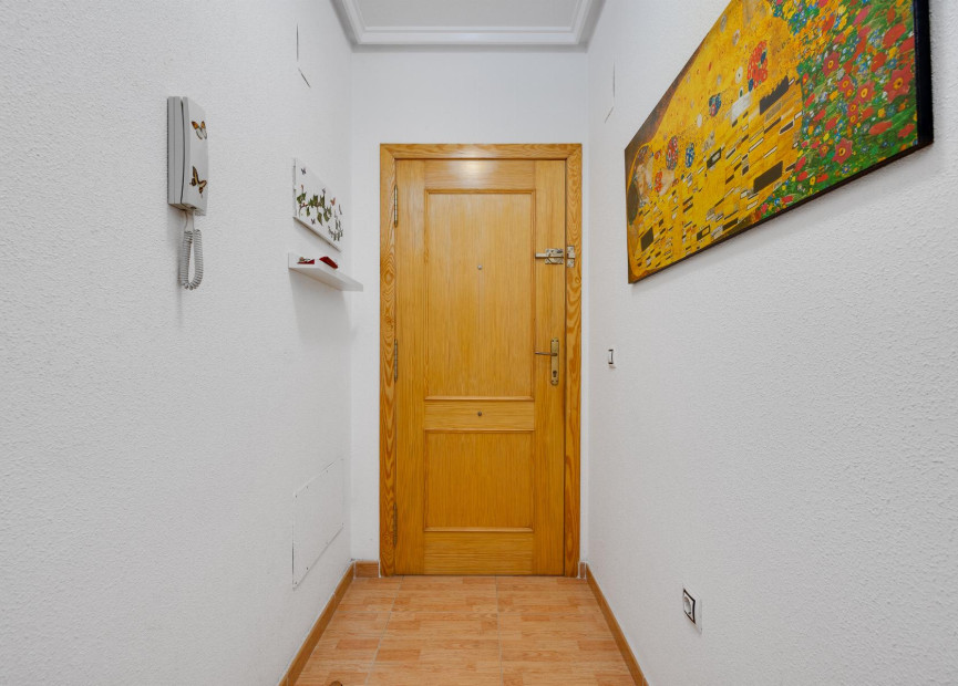 Resale - 1. Apartment / flat - Torrevieja - Costa Blanca South