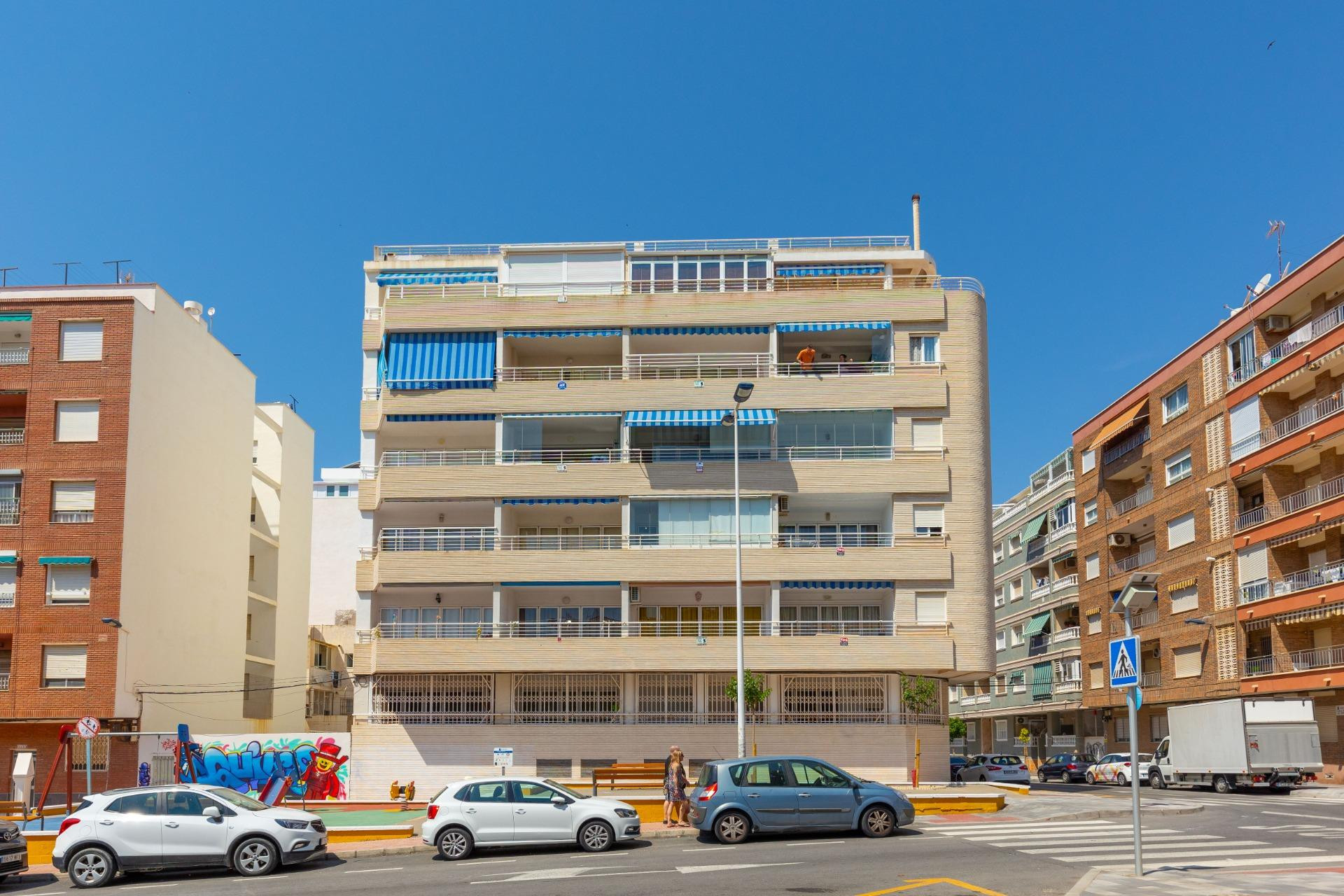 Resale - 1. Apartment / flat - Torrevieja - Costa Blanca South