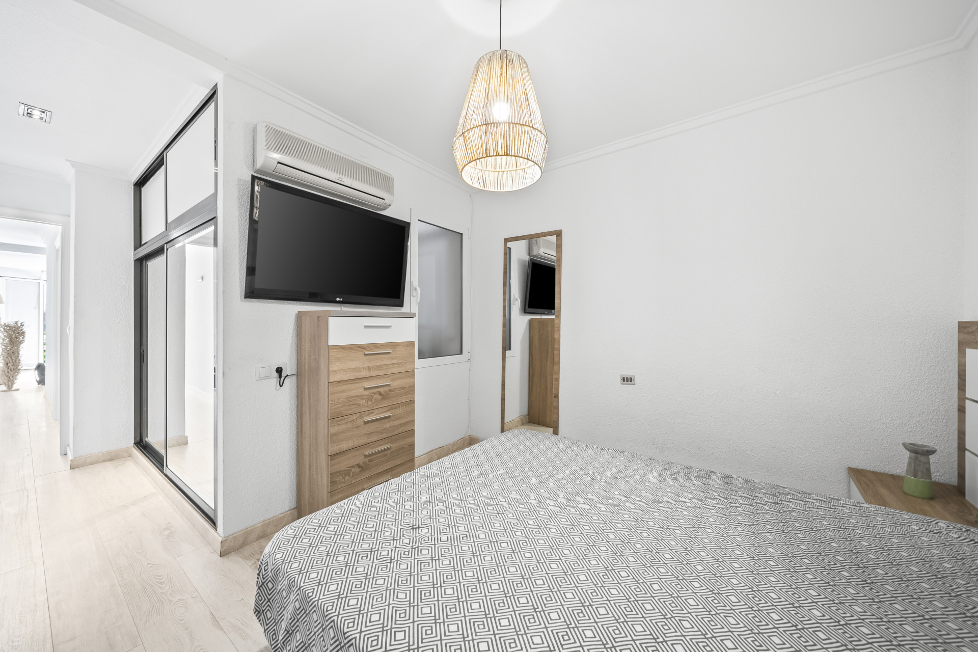 Resale - 1. Apartment / flat - Torrevieja - Costa Blanca South