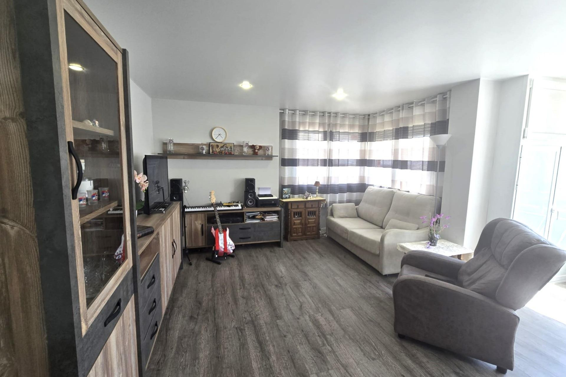 Resale - 1. Apartment / flat - Torrevieja - Costa Blanca South