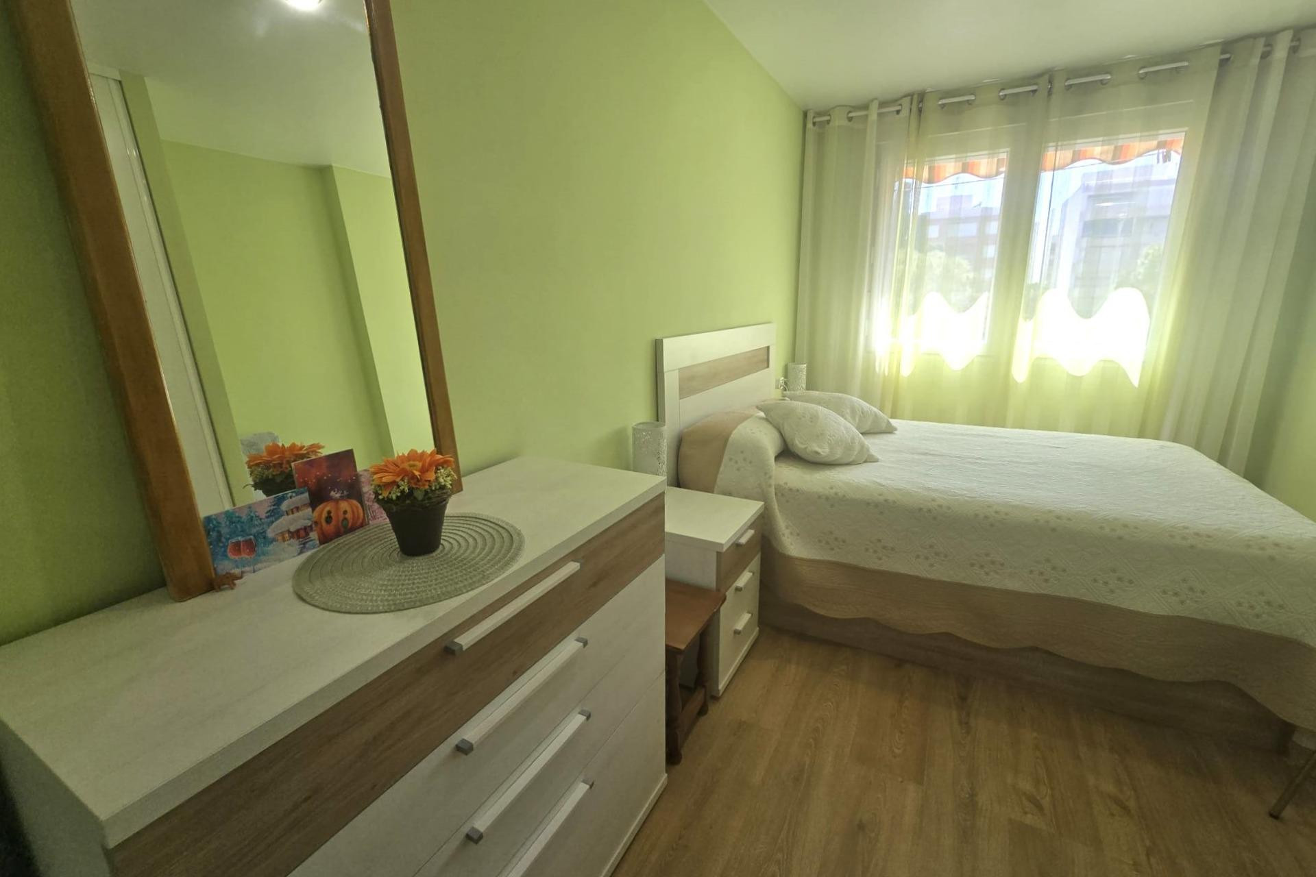 Resale - 1. Apartment / flat - Torrevieja - Costa Blanca South