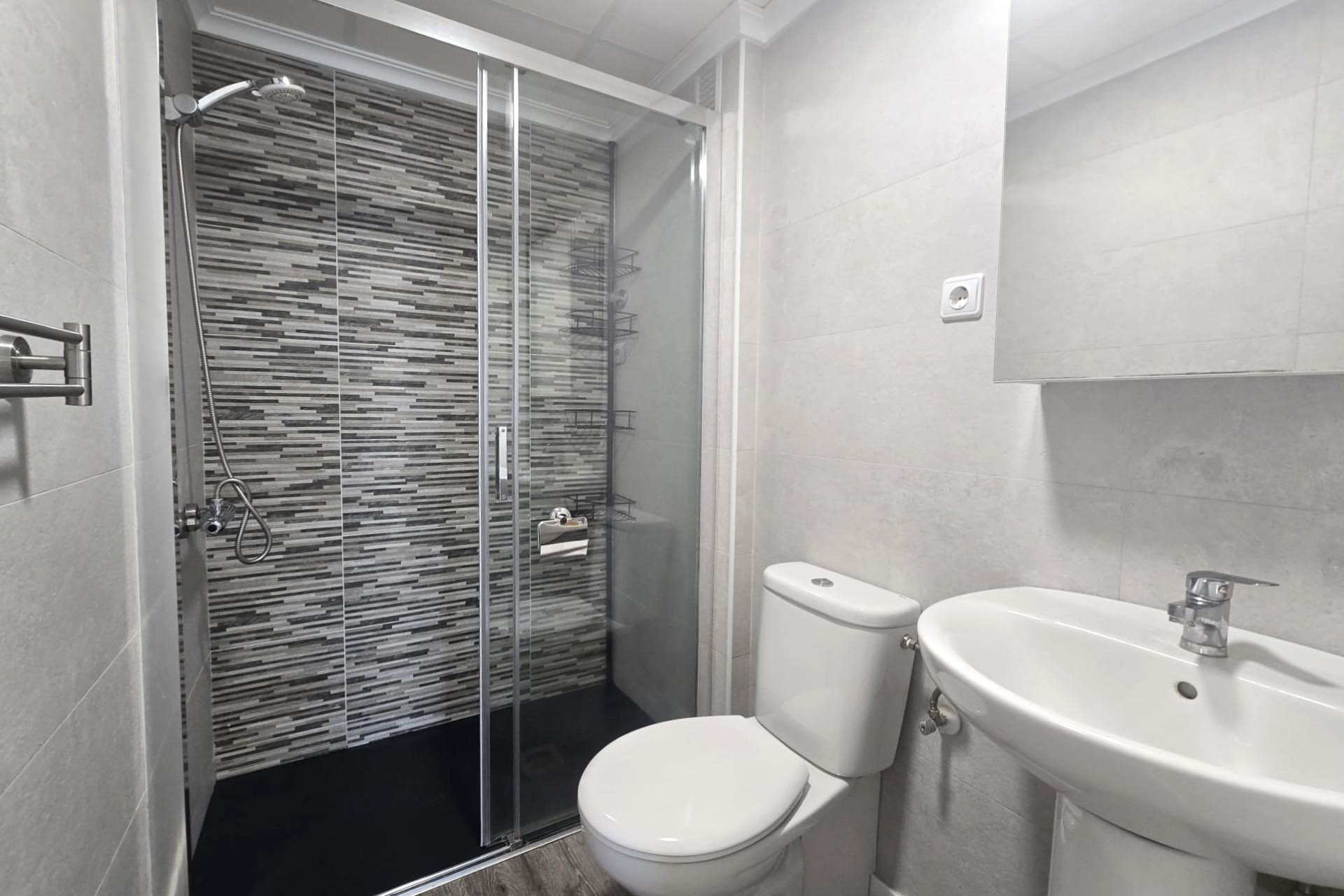 Resale - 1. Apartment / flat - Torrevieja - Costa Blanca South