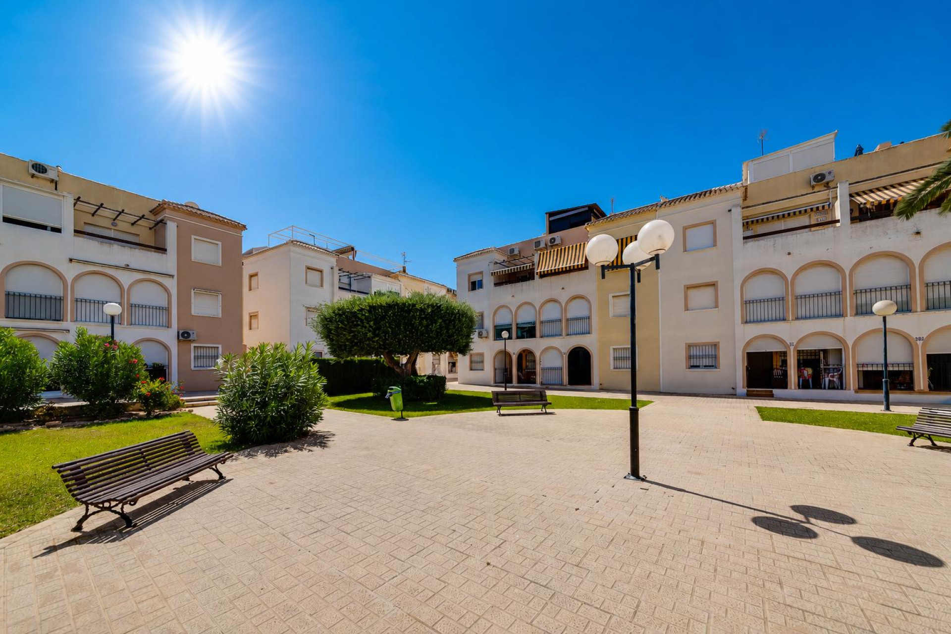 Resale - 1. Apartment / flat - Torrevieja - Costa Blanca South