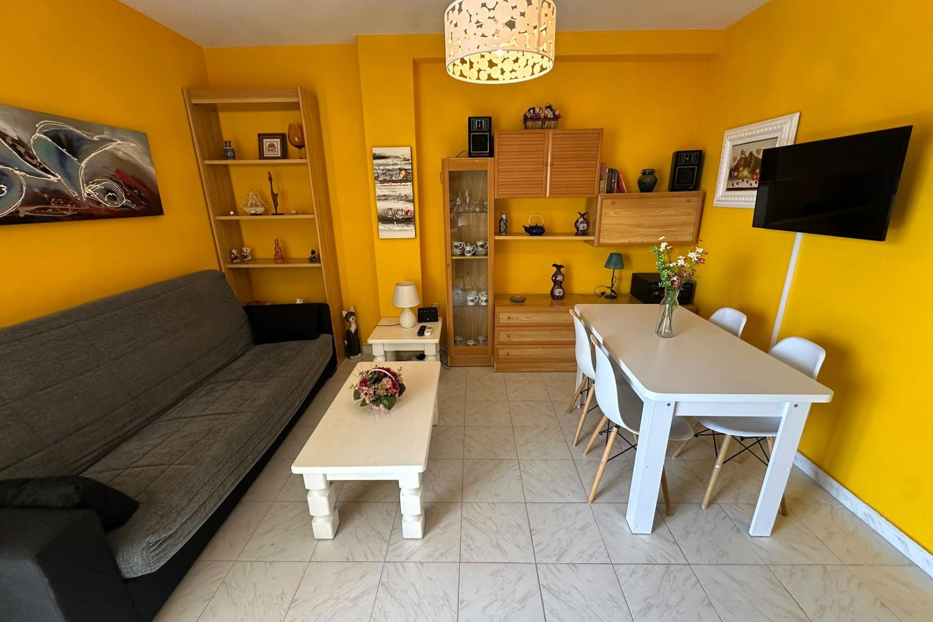 Resale - 1. Apartment / flat - Torrevieja - Costa Blanca South