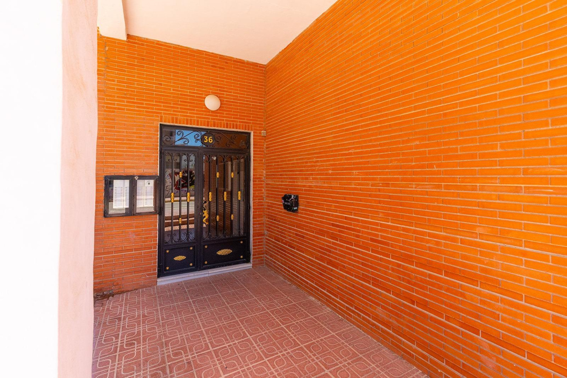 Resale - 1. Apartment / flat - Torrevieja - Costa Blanca South