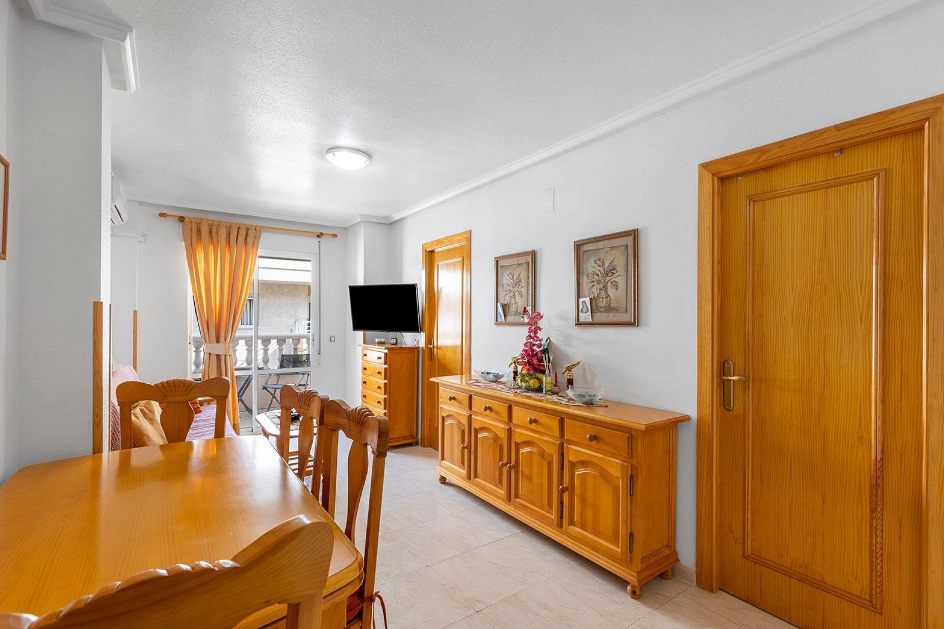 Resale - 1. Apartment / flat - Torrevieja - Costa Blanca South