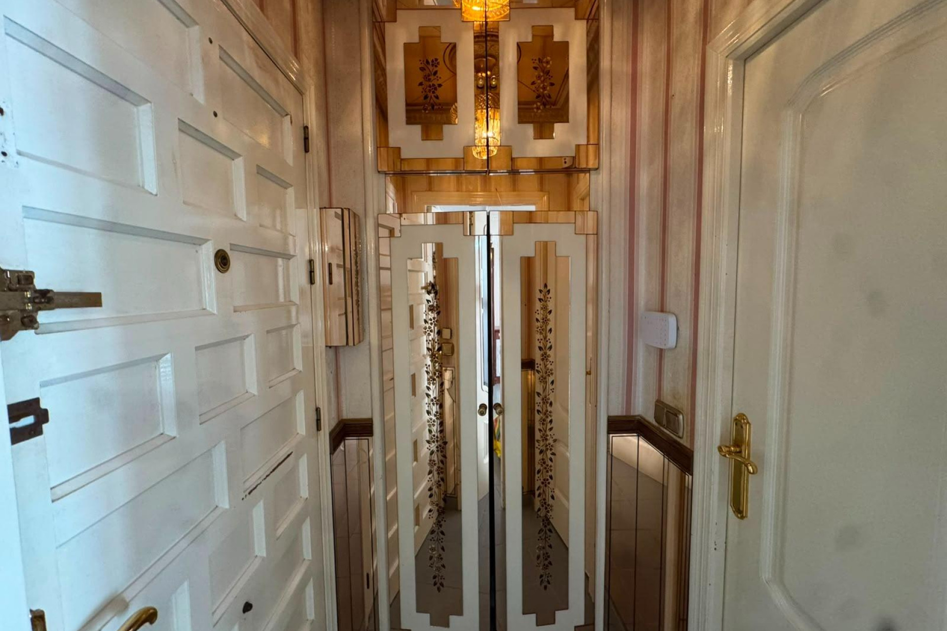 Resale - 1. Apartment / flat - Torrevieja - Costa Blanca South