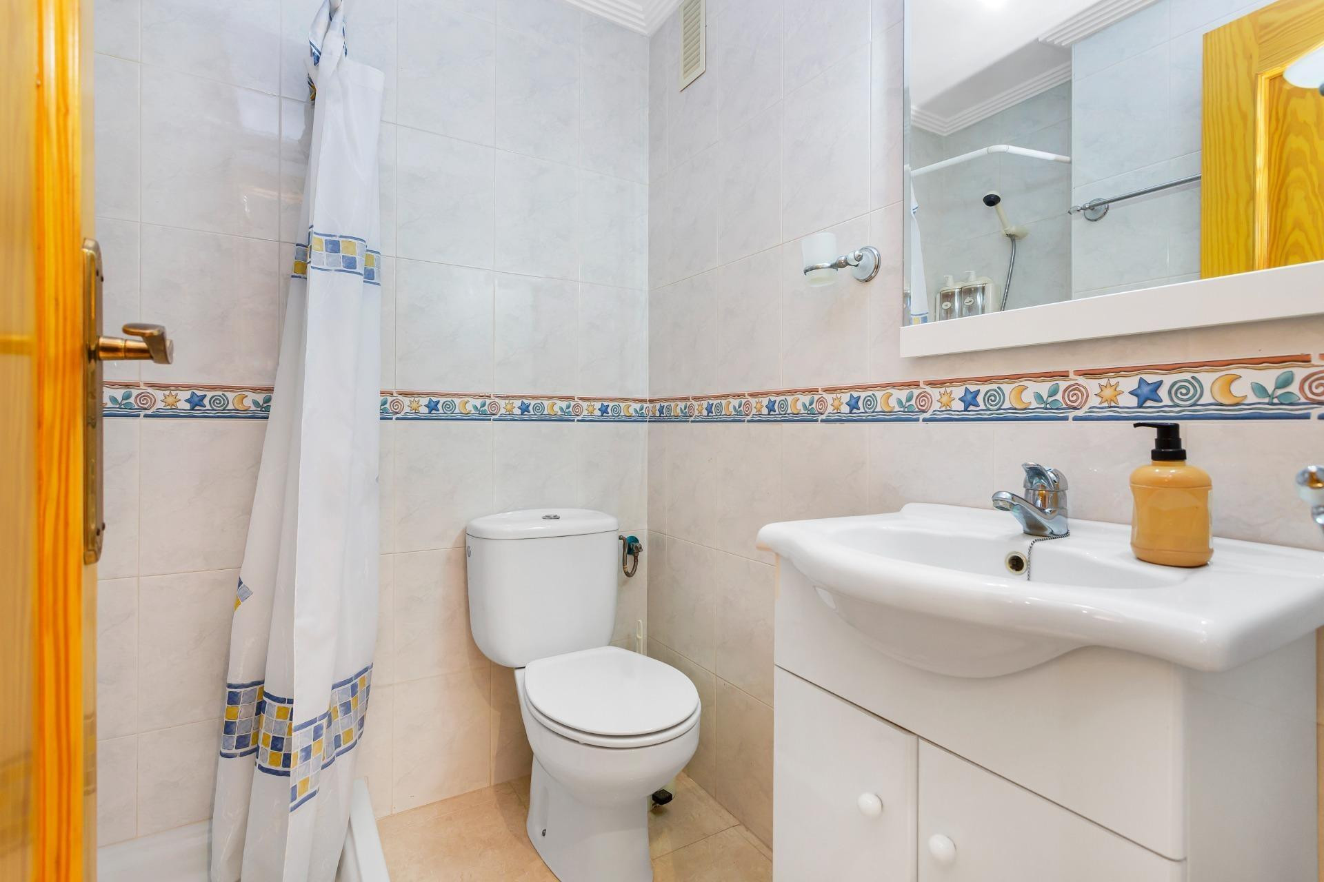 Resale - 1. Apartment / flat - Torrevieja - Costa Blanca South