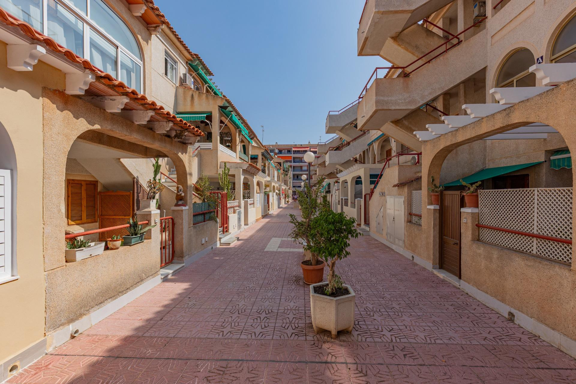 Resale - 1. Apartment / flat - Torrevieja - Costa Blanca South