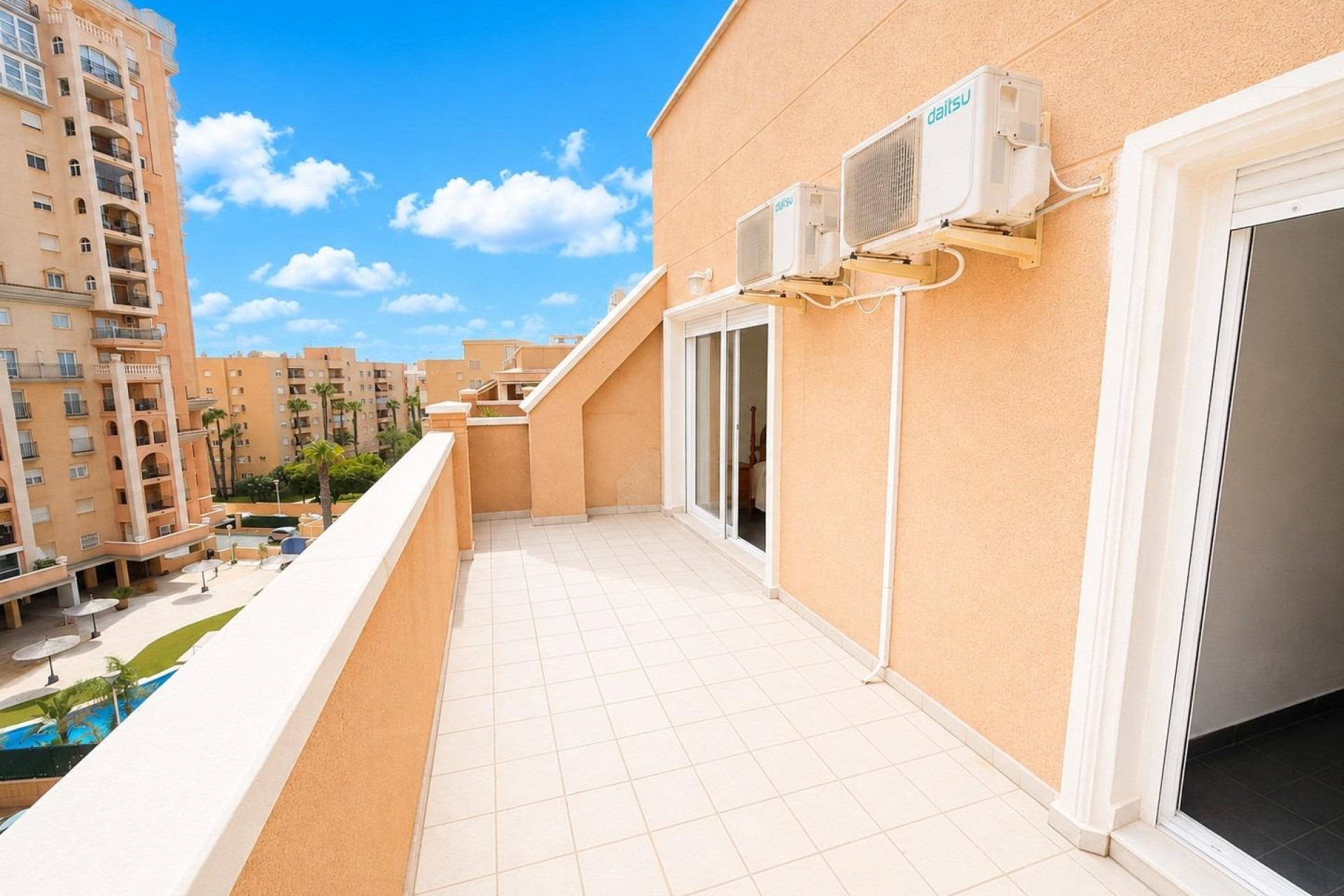 Resale - 1. Apartment / flat - Torrevieja - Costa Blanca South