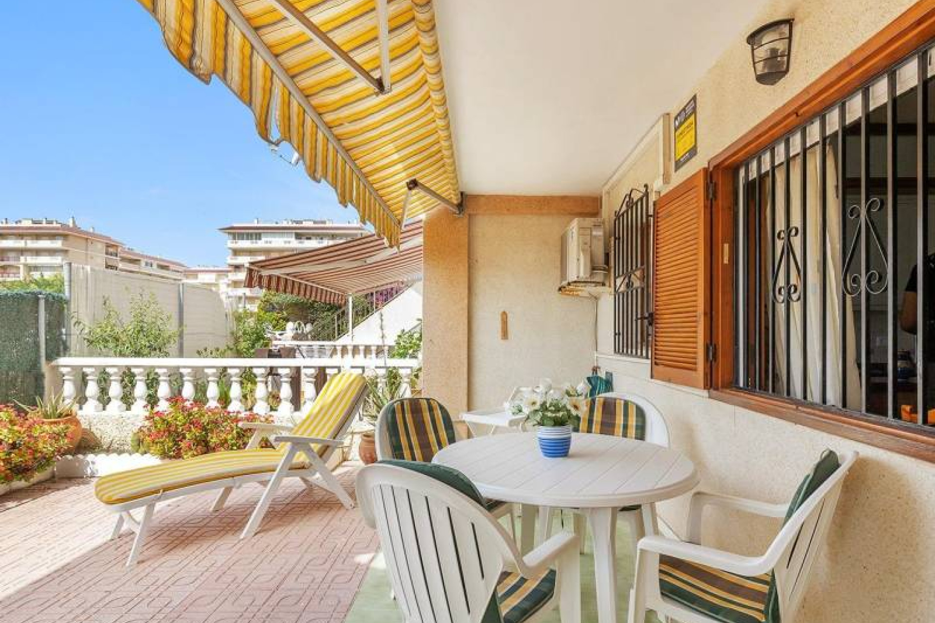 Resale - 1. Apartment / flat - Torrevieja - Costa Blanca South