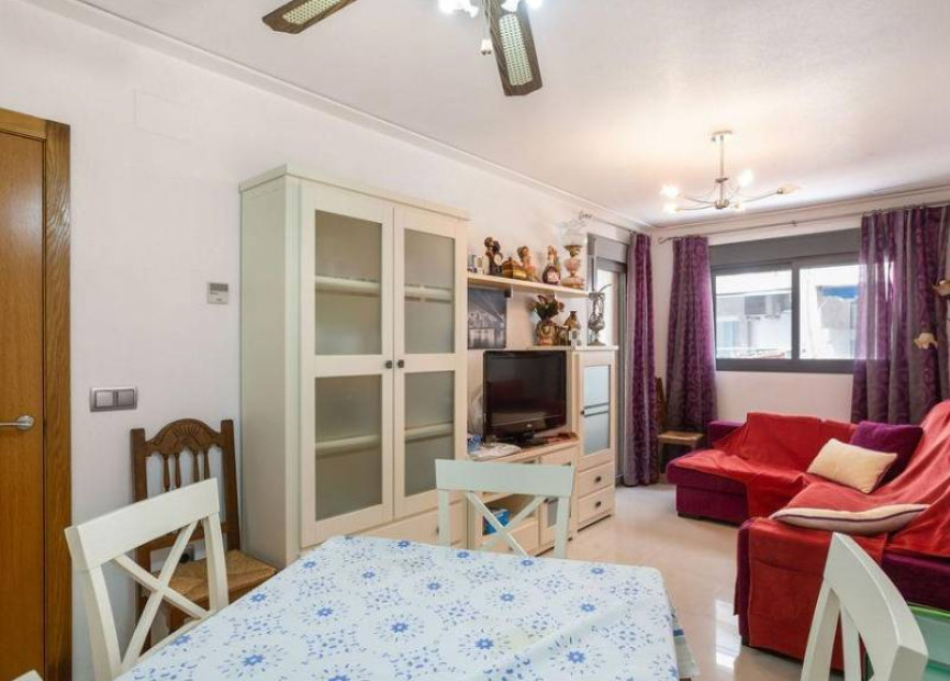 Resale - 1. Apartment / flat - Torrevieja - Costa Blanca South