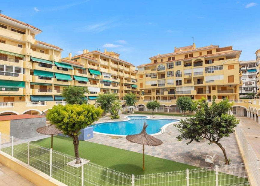 Resale - 1. Apartment / flat - Torrevieja - Costa Blanca South