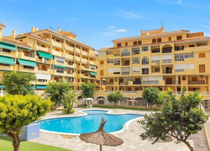 Resale - 1. Apartment / flat - Torrevieja - Costa Blanca South