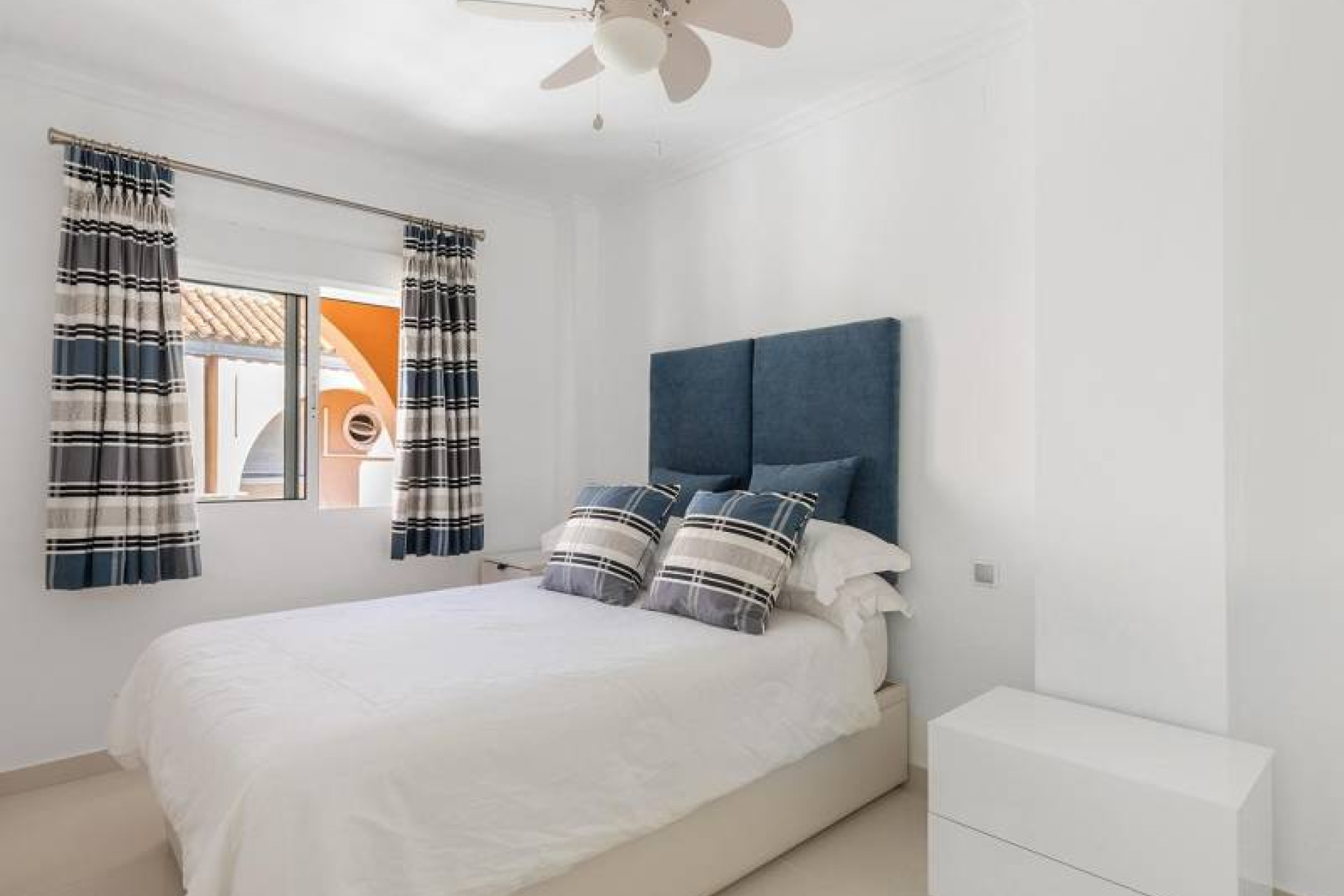 Resale - 1. Apartment / flat - Torrevieja - Costa Blanca South