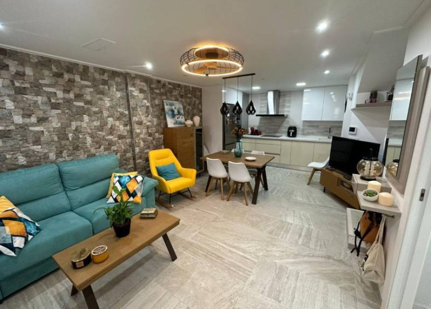 Resale - 1. Apartment / flat - Torrevieja - Costa Blanca South