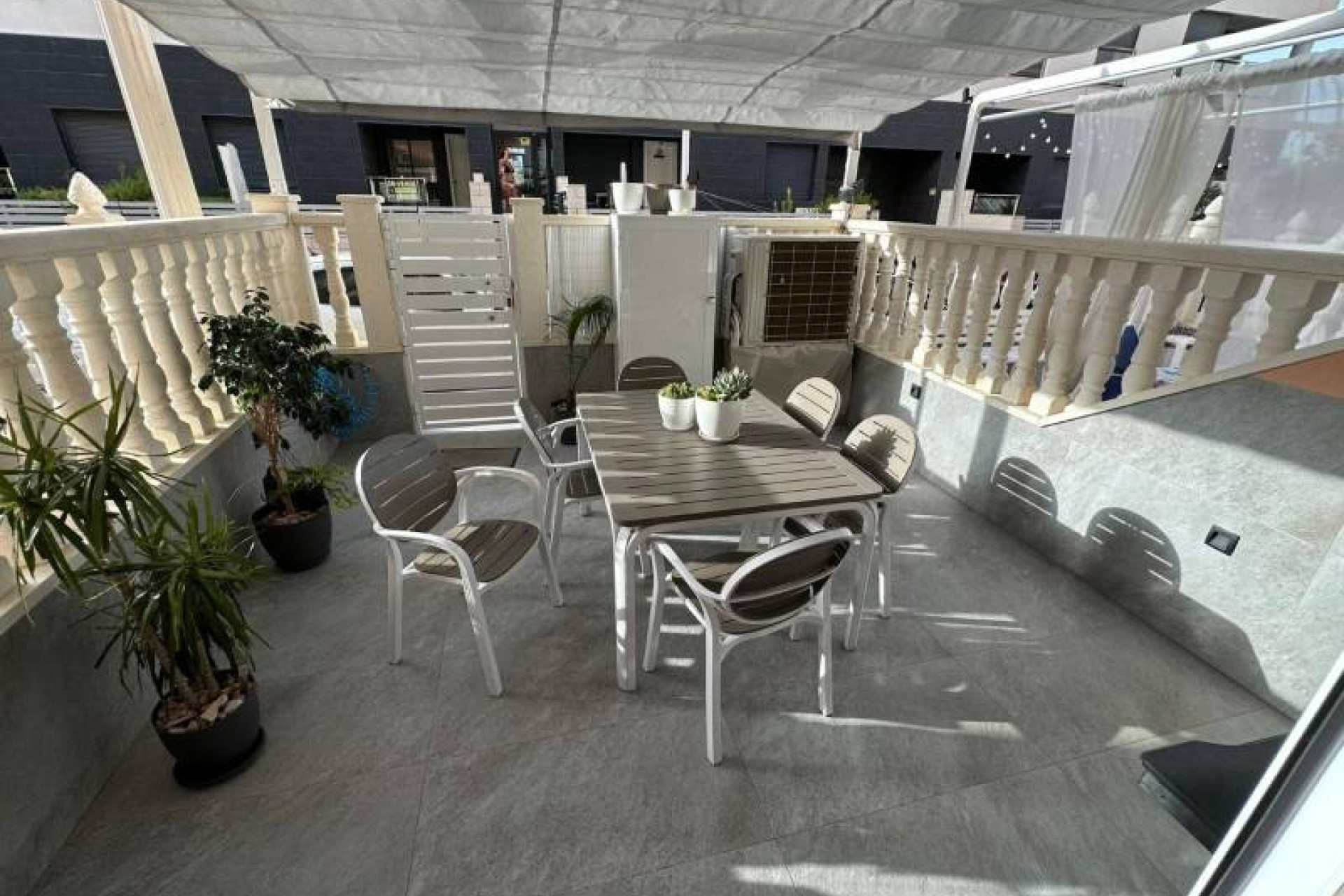 Resale - 1. Apartment / flat - Torrevieja - Costa Blanca South