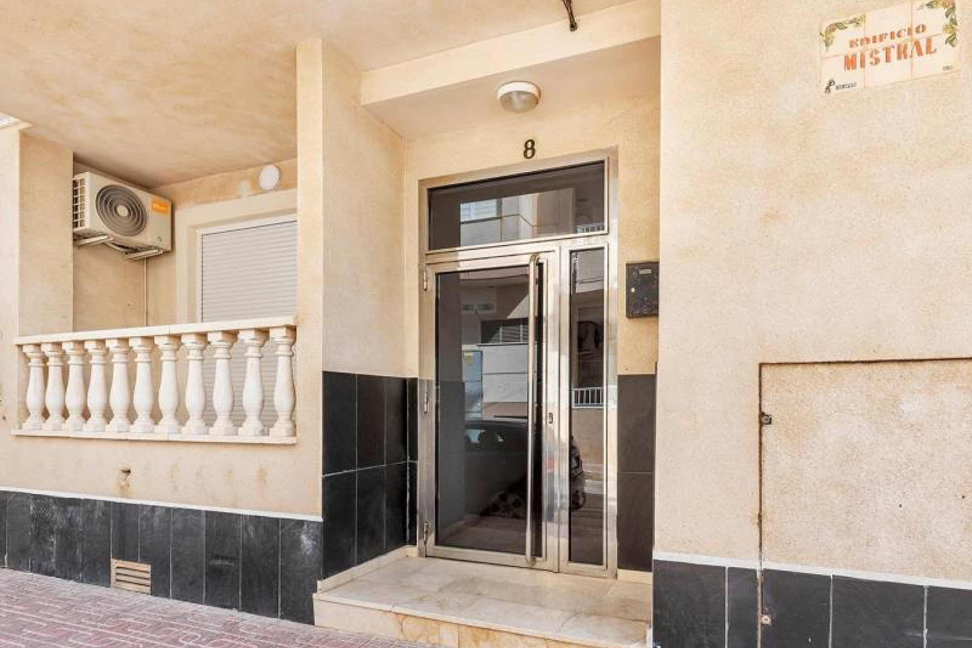 Resale - 1. Apartment / flat - Torrevieja - Costa Blanca South