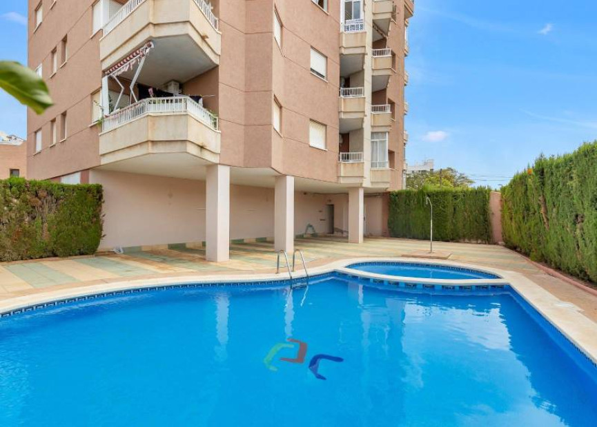 Resale - 1. Apartment / flat - Torrevieja - Costa Blanca South