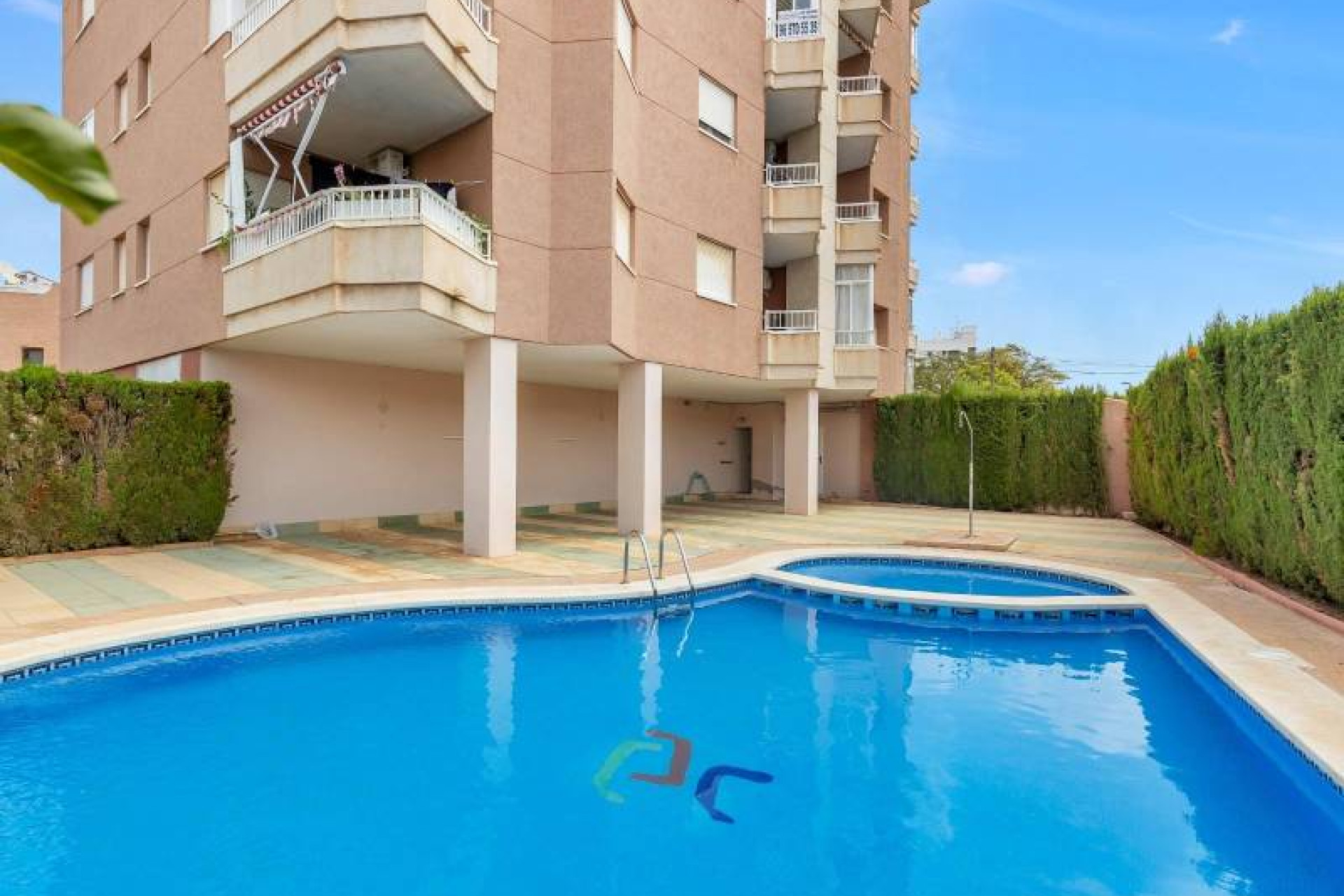 Resale - 1. Apartment / flat - Torrevieja - Costa Blanca South