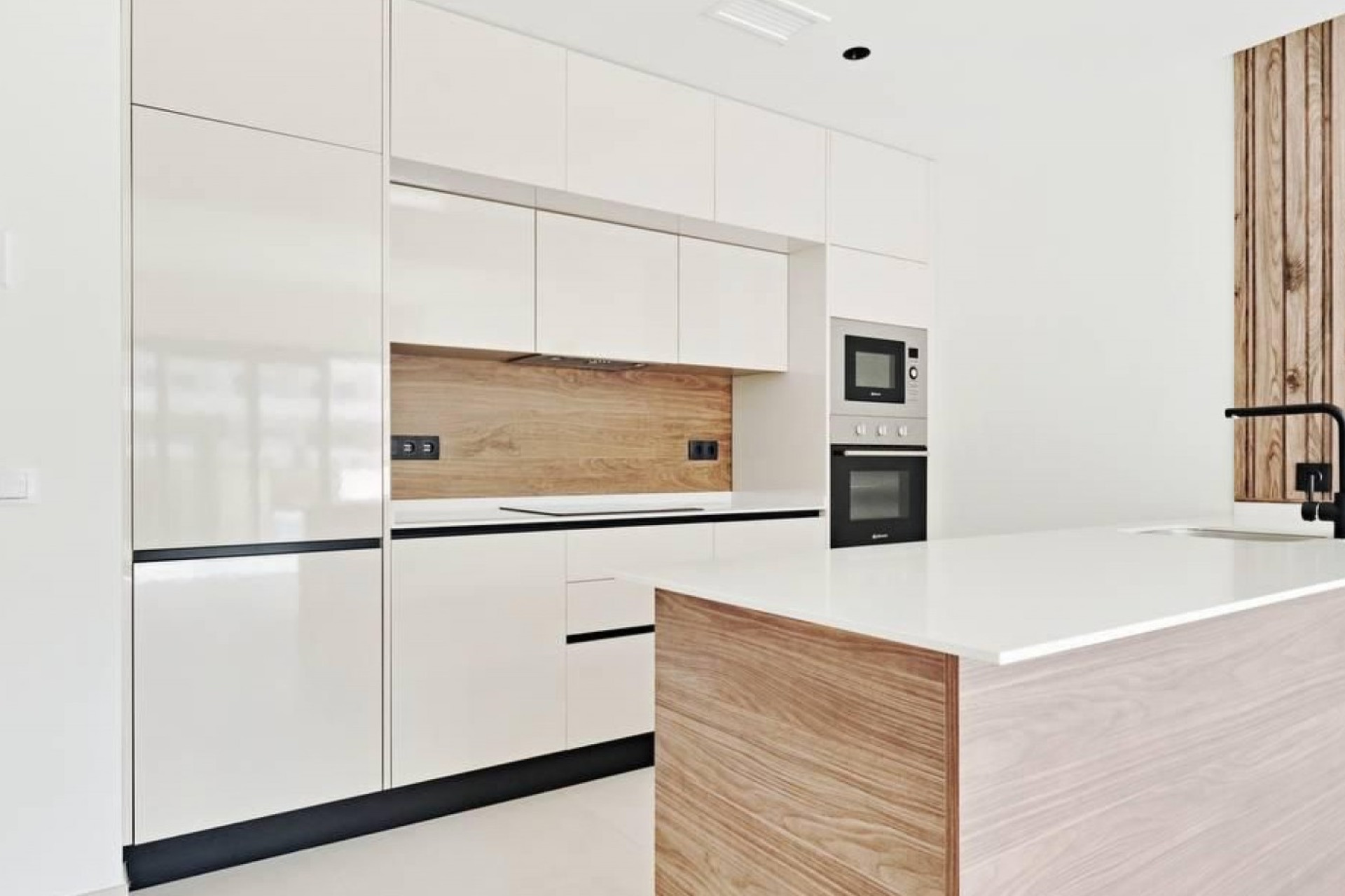 Resale - 1. Apartment / flat - Torrevieja - La Veleta