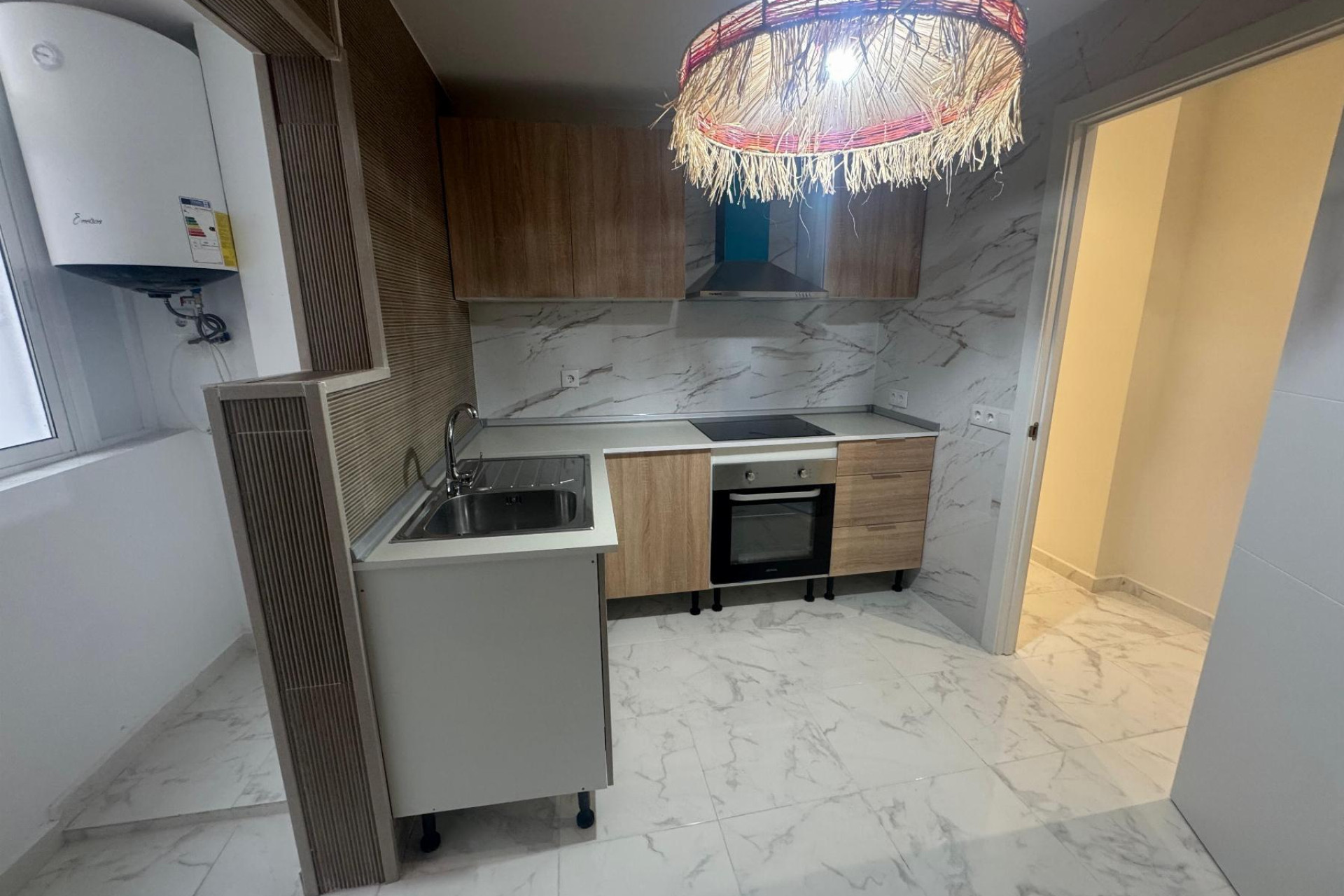 Resale - 1. Apartment / flat - Torrevieja - Muelle Pesquero