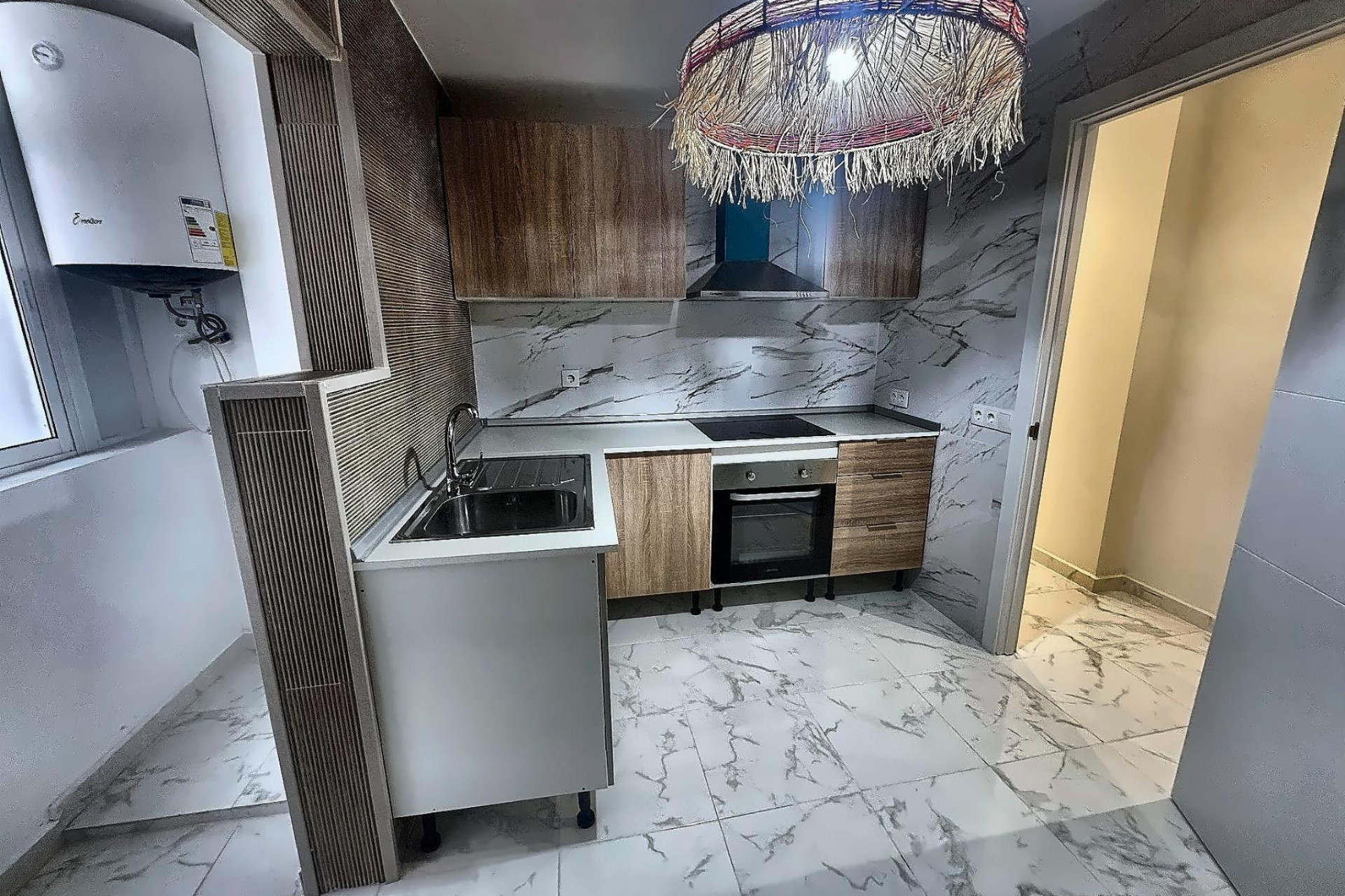 Resale - 1. Apartment / flat - Torrevieja - Muelle Pesquero