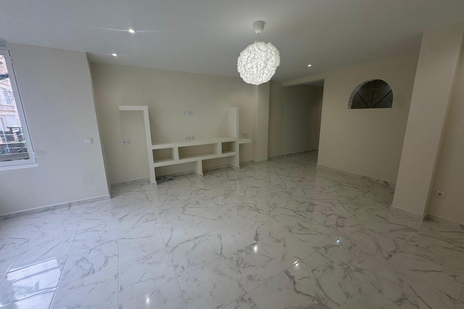 Resale - 1. Apartment / flat - Torrevieja - Muelle Pesquero