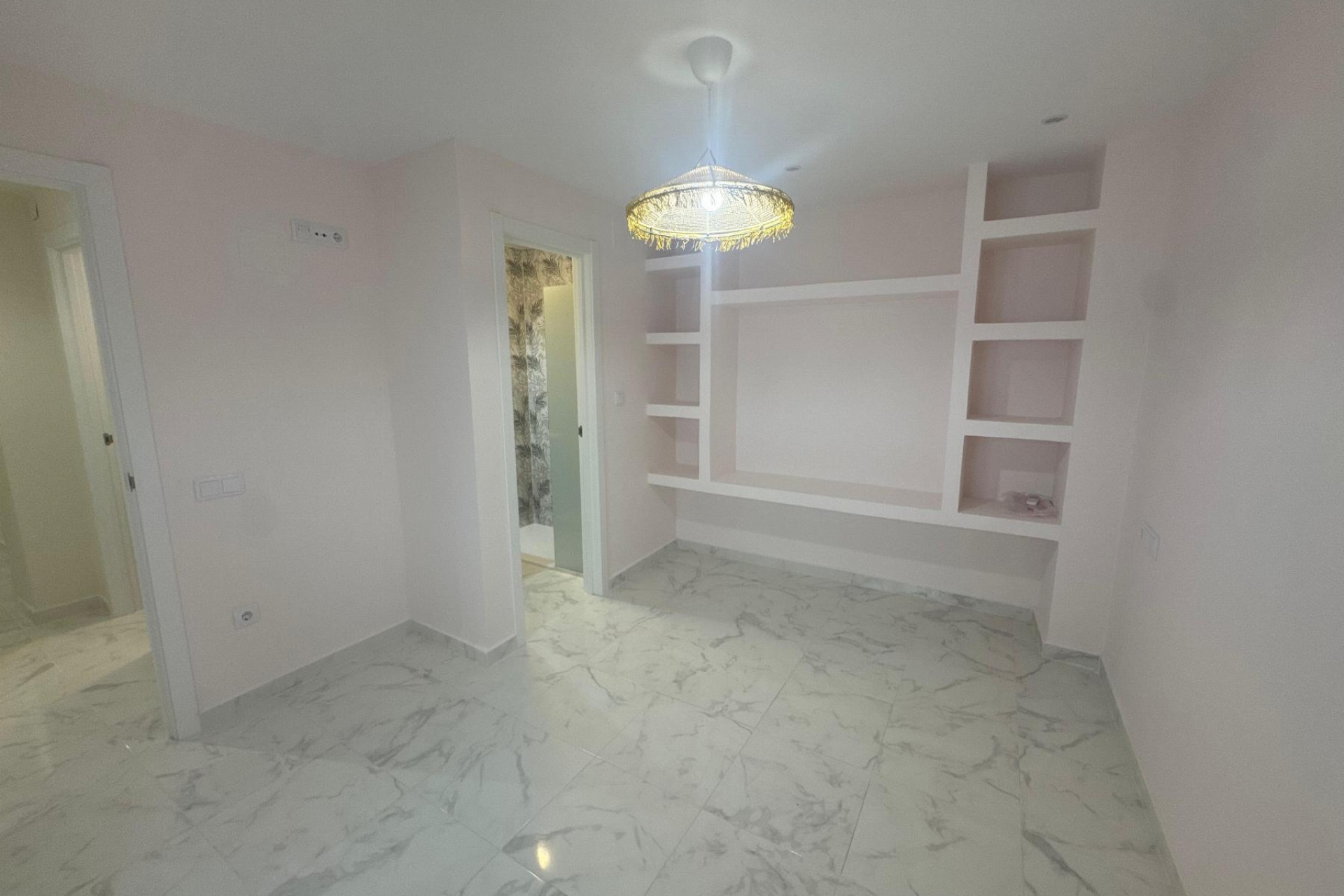 Resale - 1. Apartment / flat - Torrevieja - Muelle Pesquero